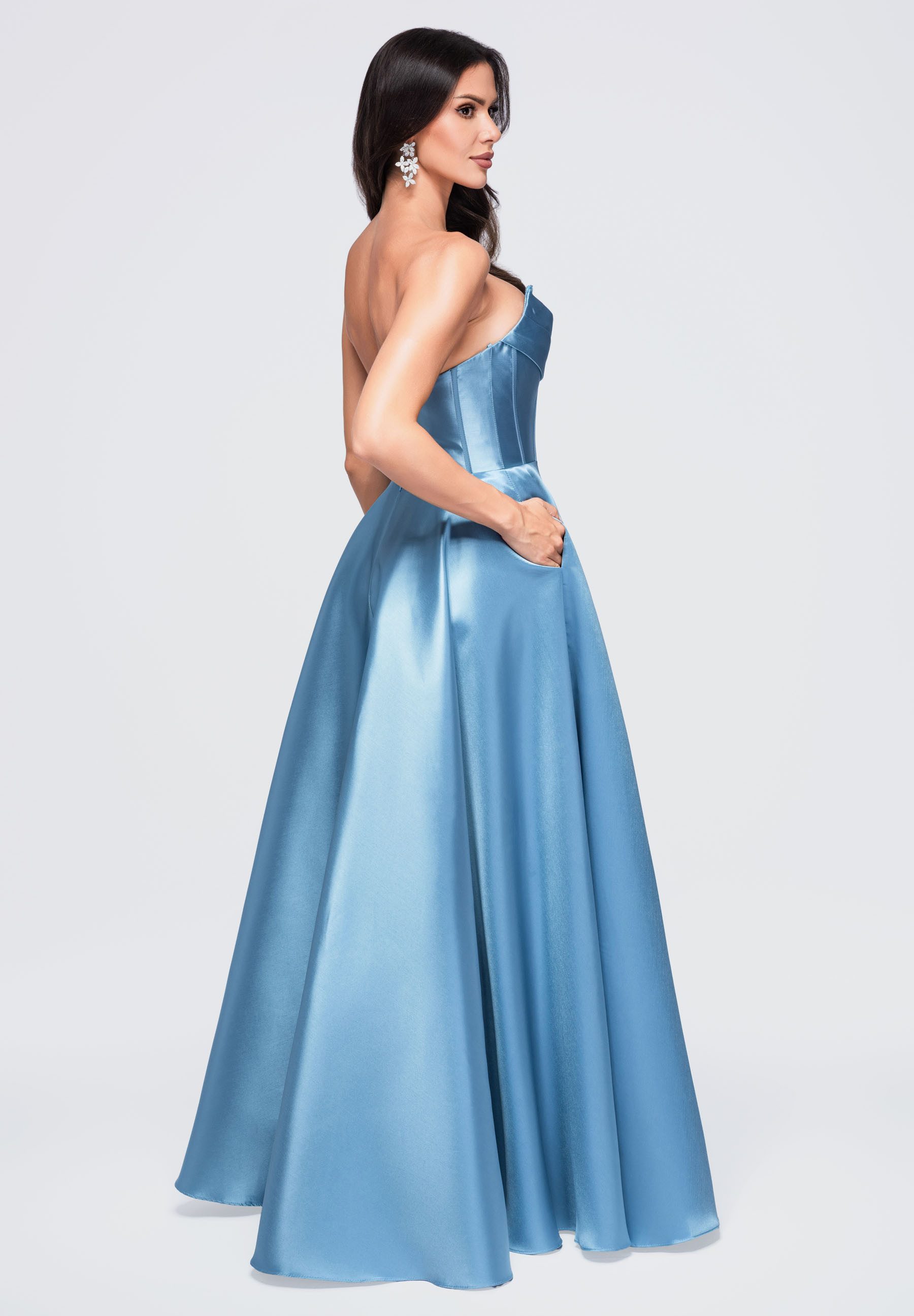 OMBRE Abendkleid Damen Abendkleid Maxi mit schwingendem Rock Blau L (kein Set, 1-tlg) in Unifarbe – Bild 4 von 5