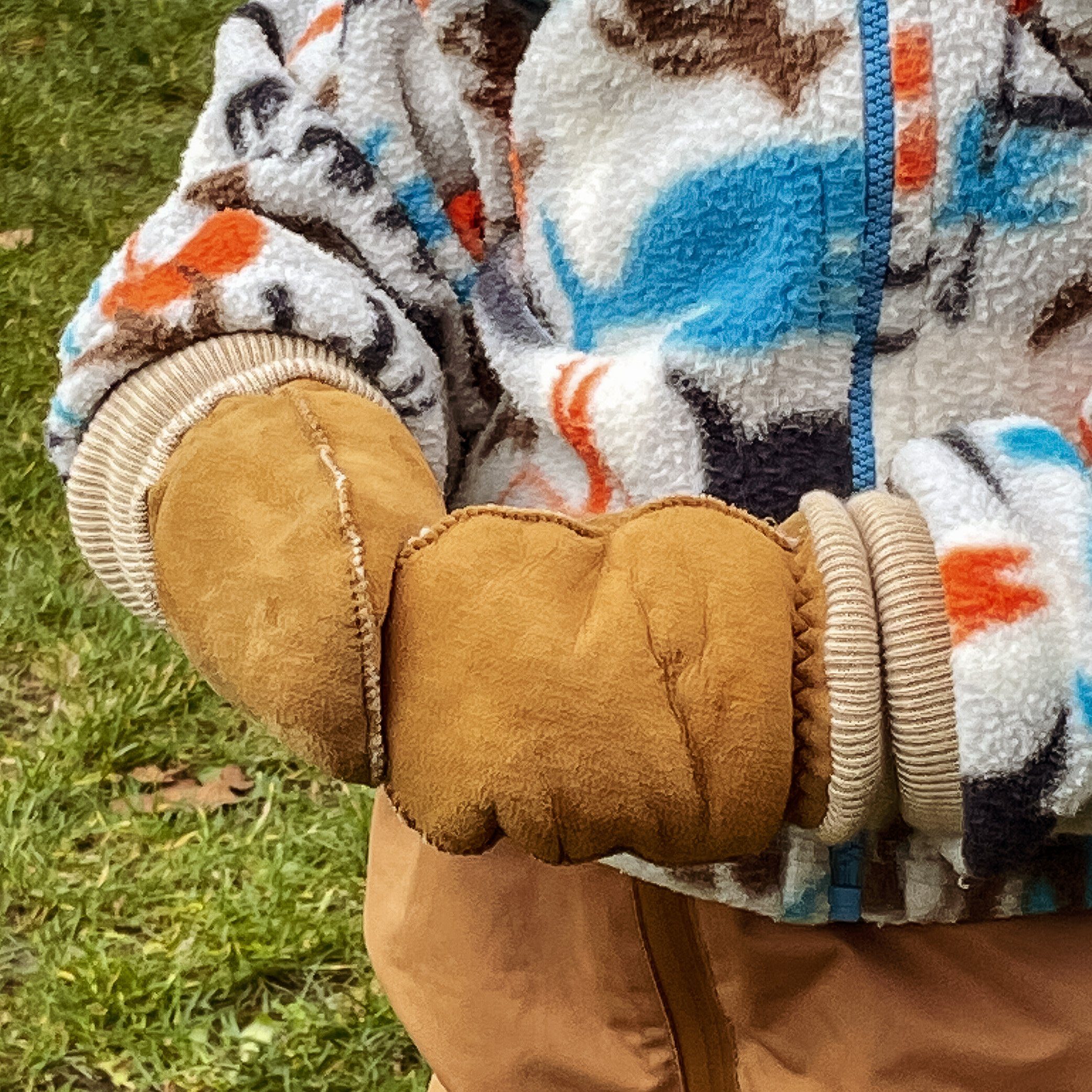Hand Gewand by Weikert Fäustlinge Muckel - Baby Fäustling aus Merino Lammfell mit Lammfell-Fütterung