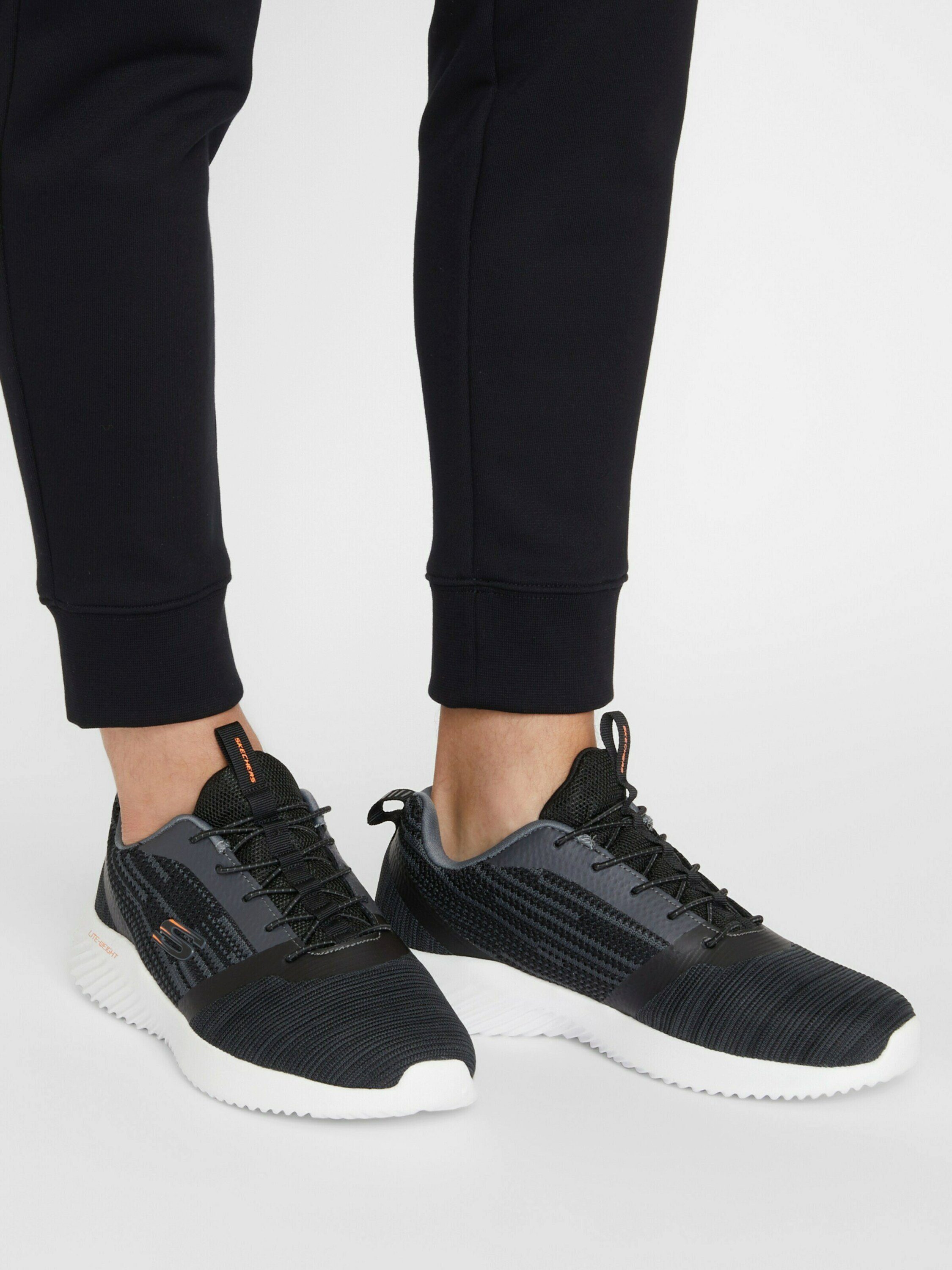 Bounder Sneaker