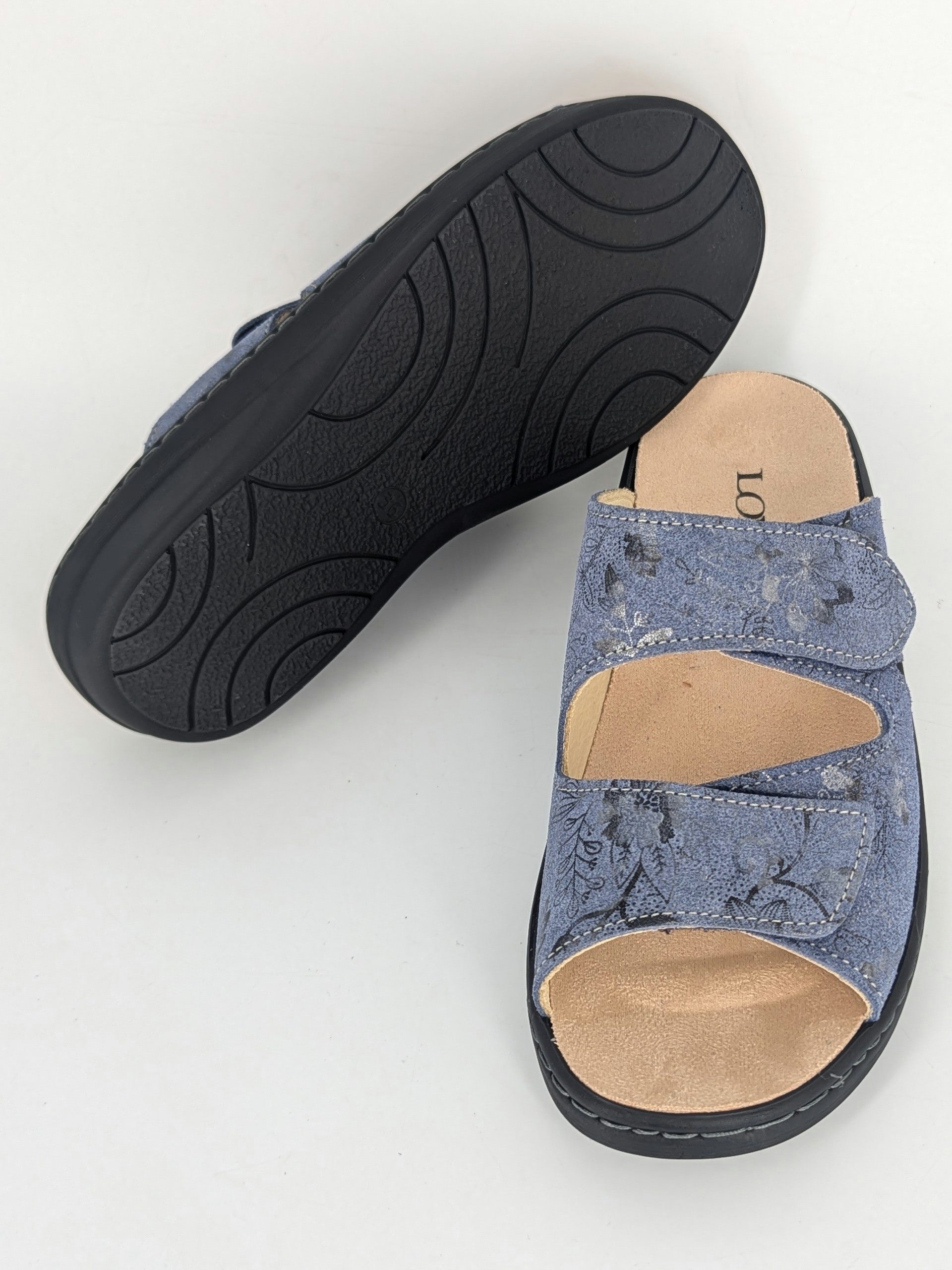 Schnürschuh