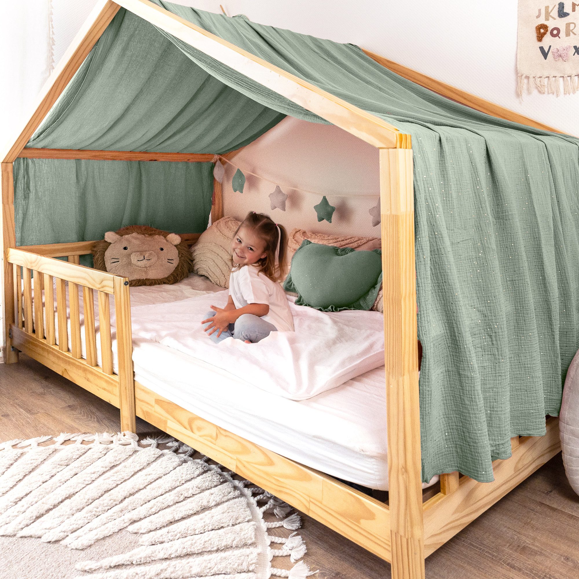 lilimaus Betthimmel Himmel für Hausbett Gold aus Musselin - 320, 360 oder 420 cm (1-tlg), feine Goldsterne überm Hausbett - zauberhafter Rückzugsort