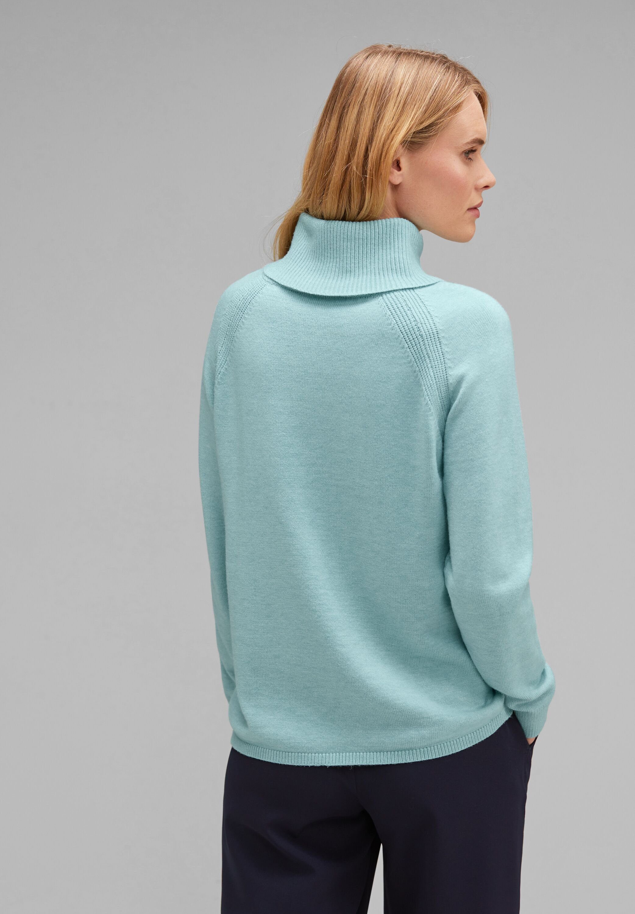 STREET ONE Rollkragenpullover aus softem Materialmix