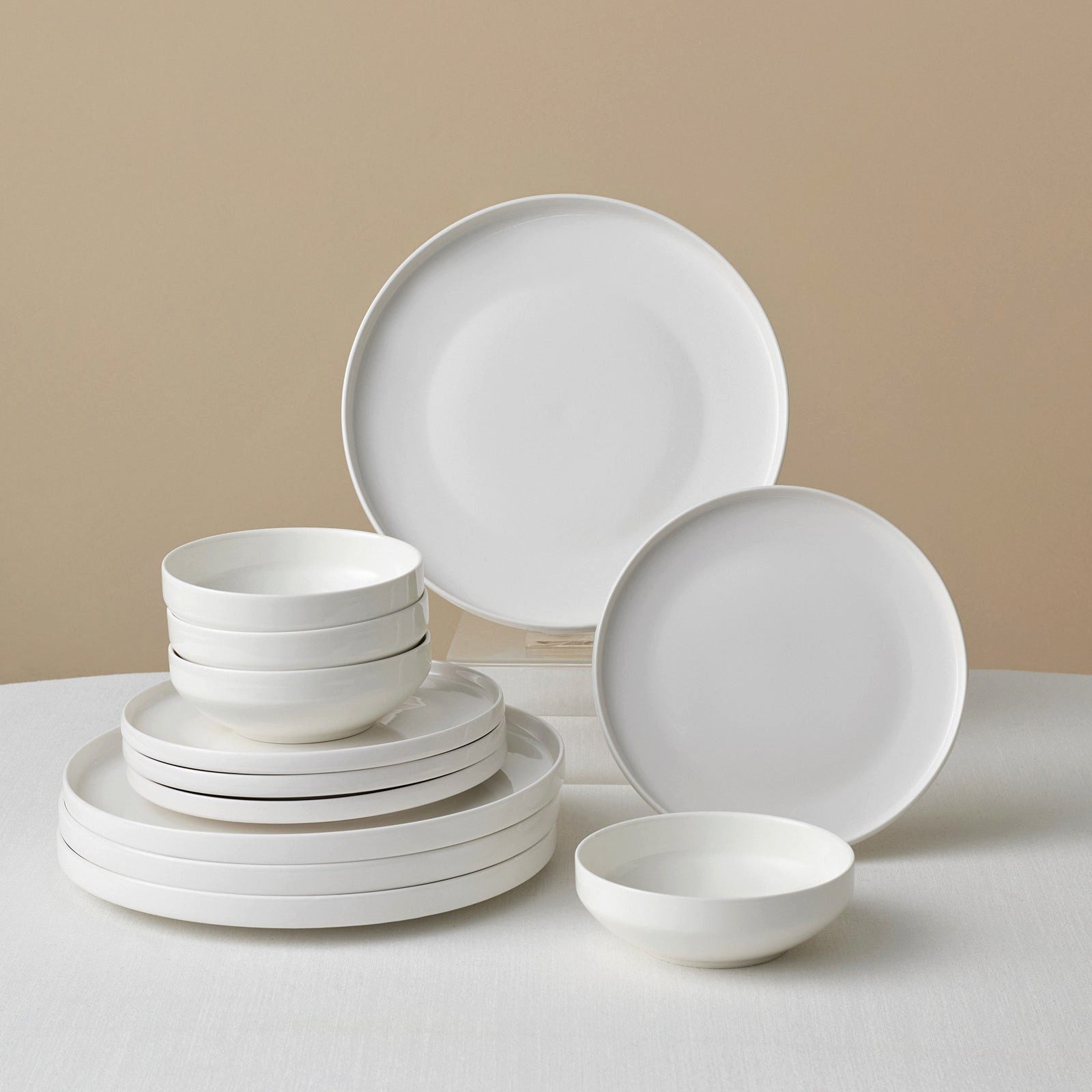 Karaca Geschirr-Set Karaca Stream Saturn 12-tlg Tafelservice für 4 Personen Weiß, BONE PORCELAIN
