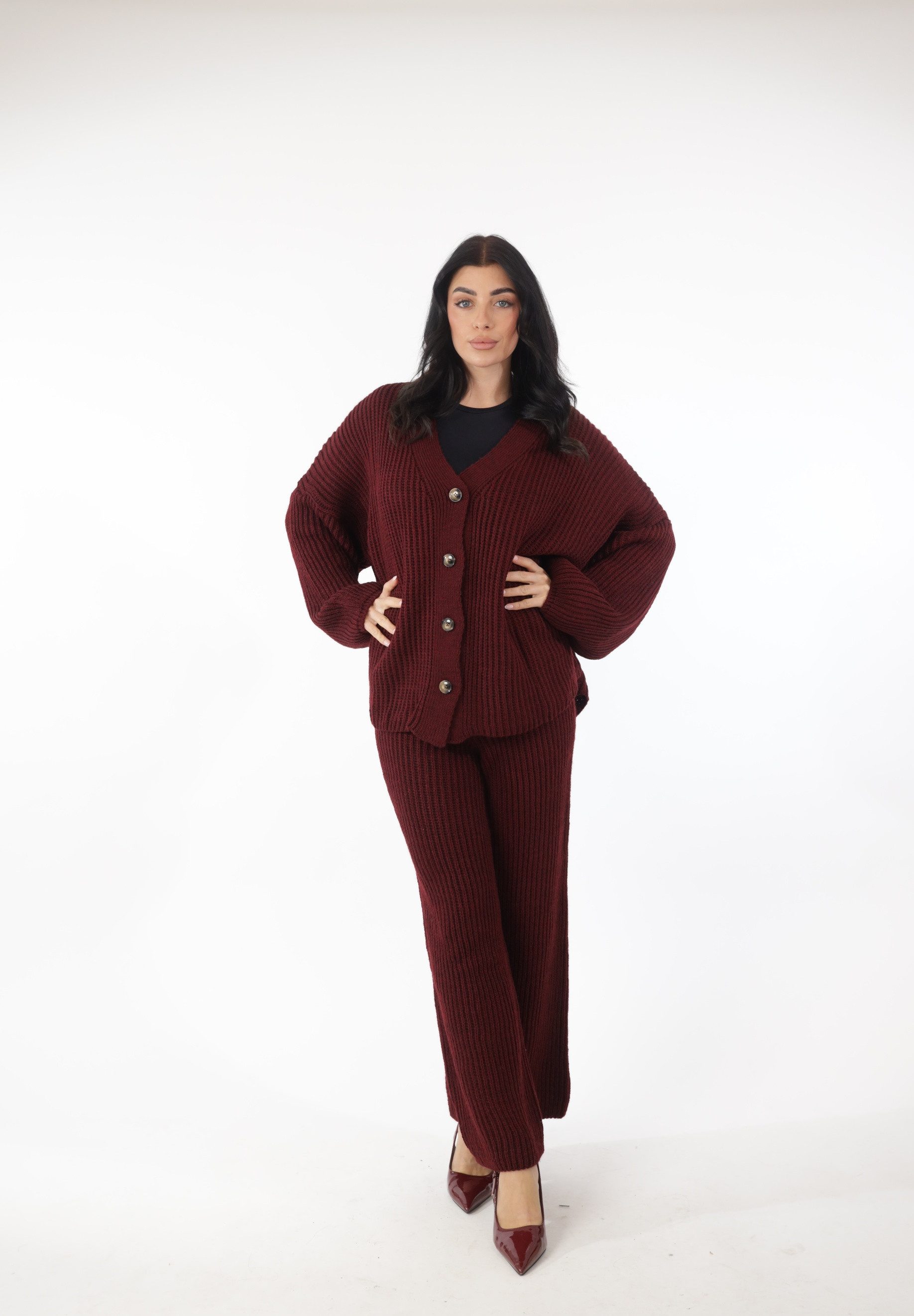 Anzug Damen Strick Zweiteiler One Size mit Cardigan & weiter Hose