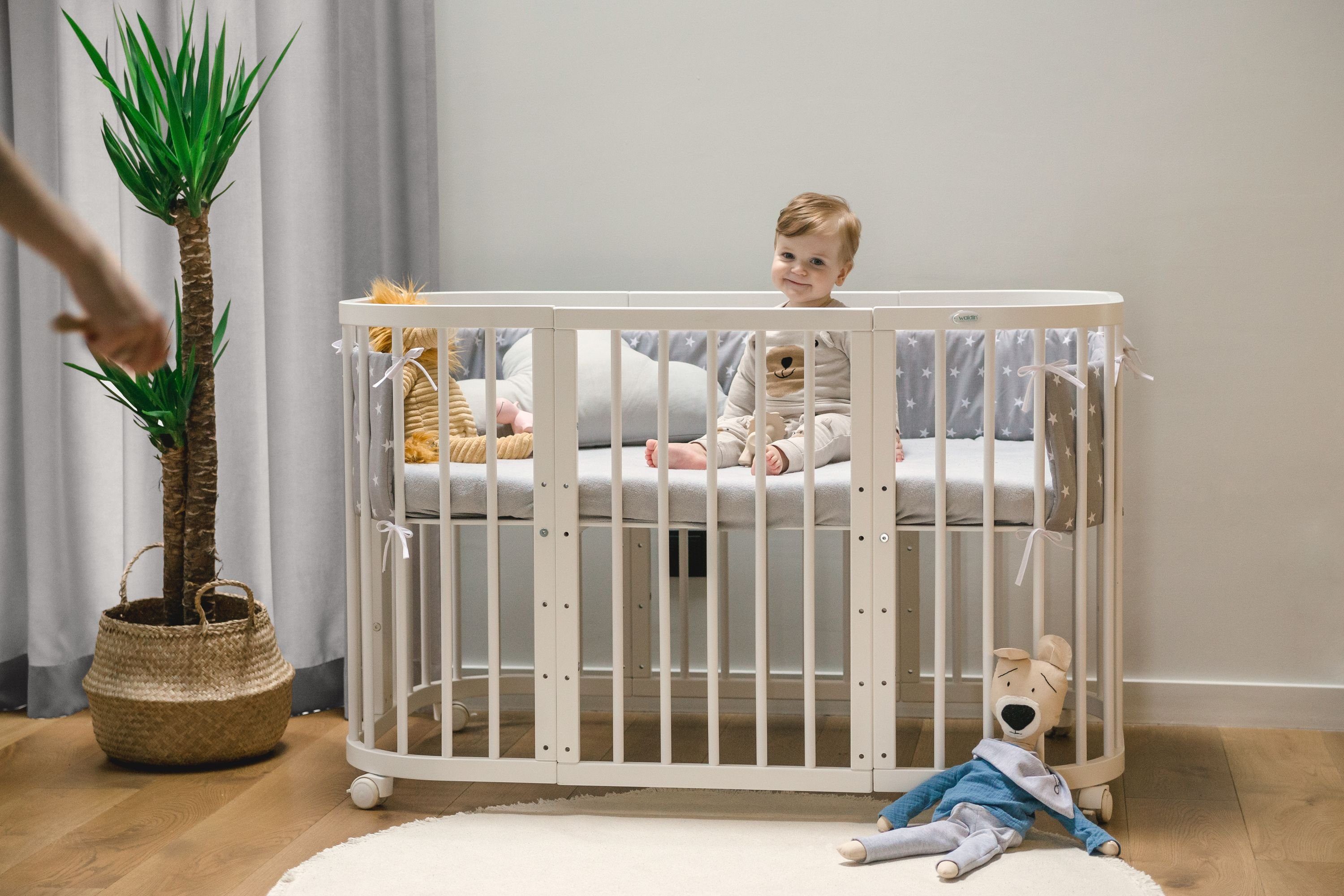 Waldin Babybett Mobiles Babybett aus Holz 7in1 mit Matratze, mitwachsend