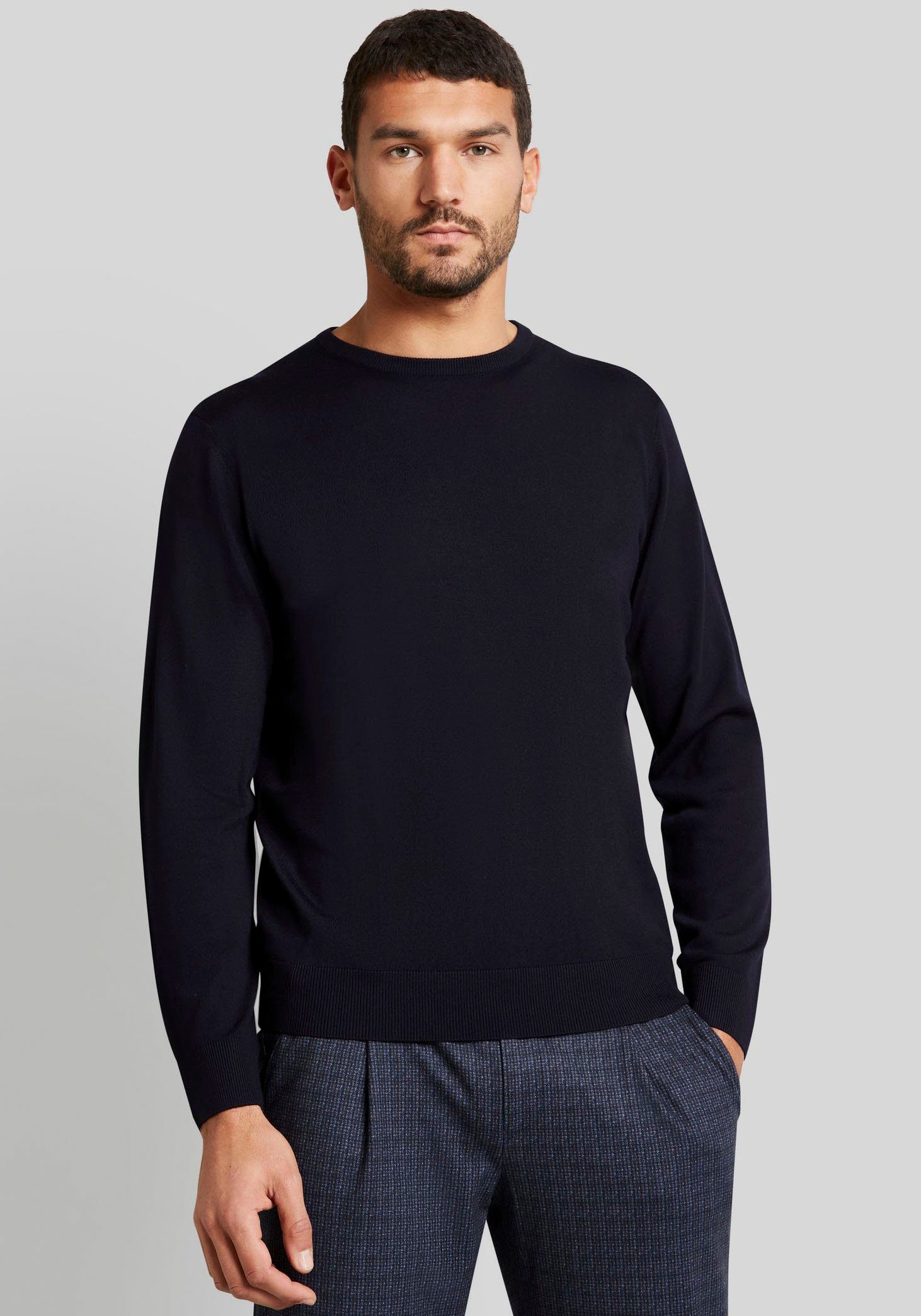 dunkelblau mit Strickpullover bugatti Logostickerei