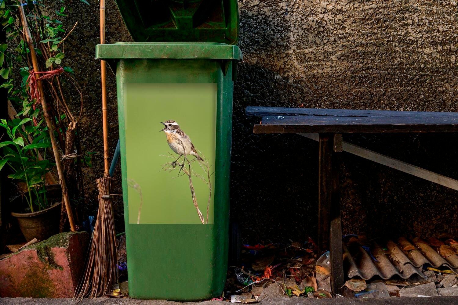 Mülltonne, Mülleimer-aufkleber, MuchoWow (1 singt Sticker, auf einem St), Wandsticker Ein Sperling Zweig Abfalbehälter Container,