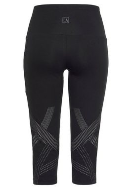 LASCANA ACTIVE Caprileggings mit optischen Reflektortprint und Handytasche