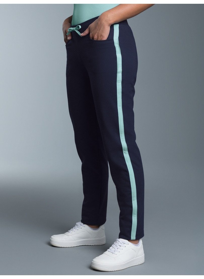 Trigema Jerseyhose "TRIGEMA Jogginghose mit kontrastfarbigen Akzenten" günstig online kaufen