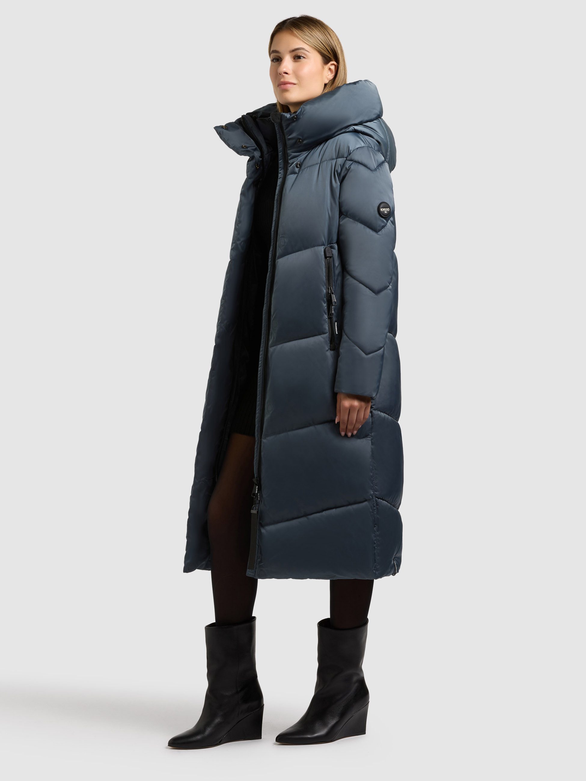 khujo Steppmantel MANELIA2 aus Kunstfaser und Polyester, kniebedeckende Passform