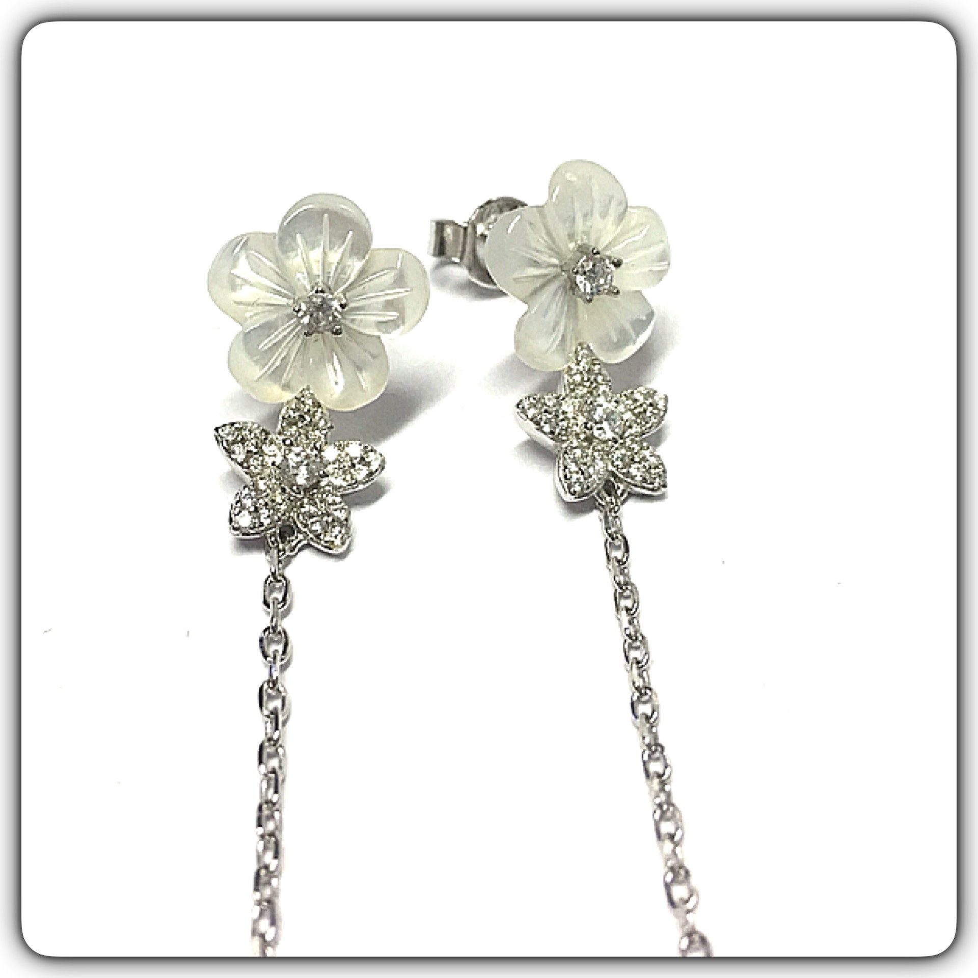 Edelschmiede925 Paar Ohrhänger lange Ohrhänger in 925 Silber mit Perlmuttblüte