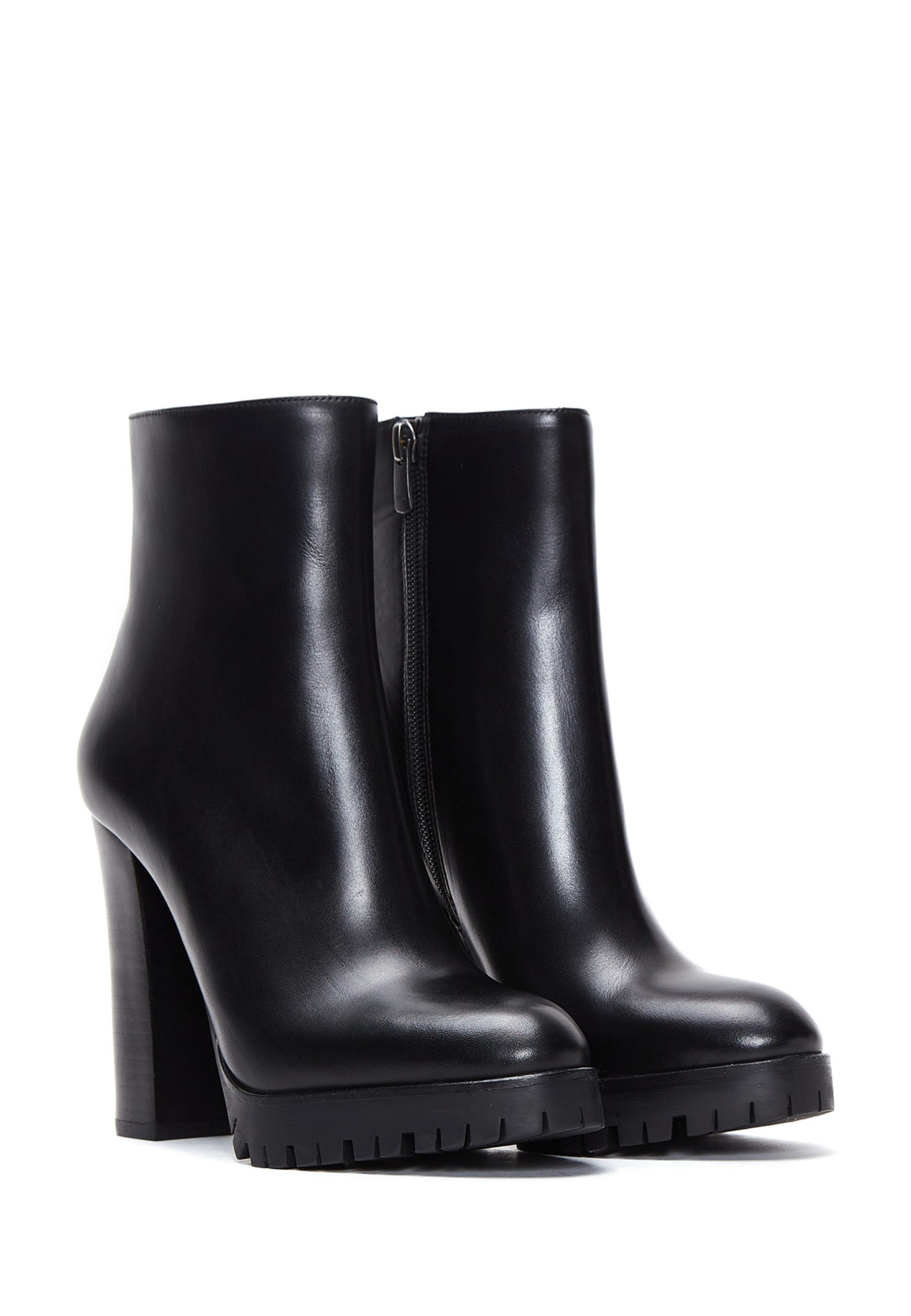 Derimod Absatz-Stiefeletten aus Leder Ankleboots