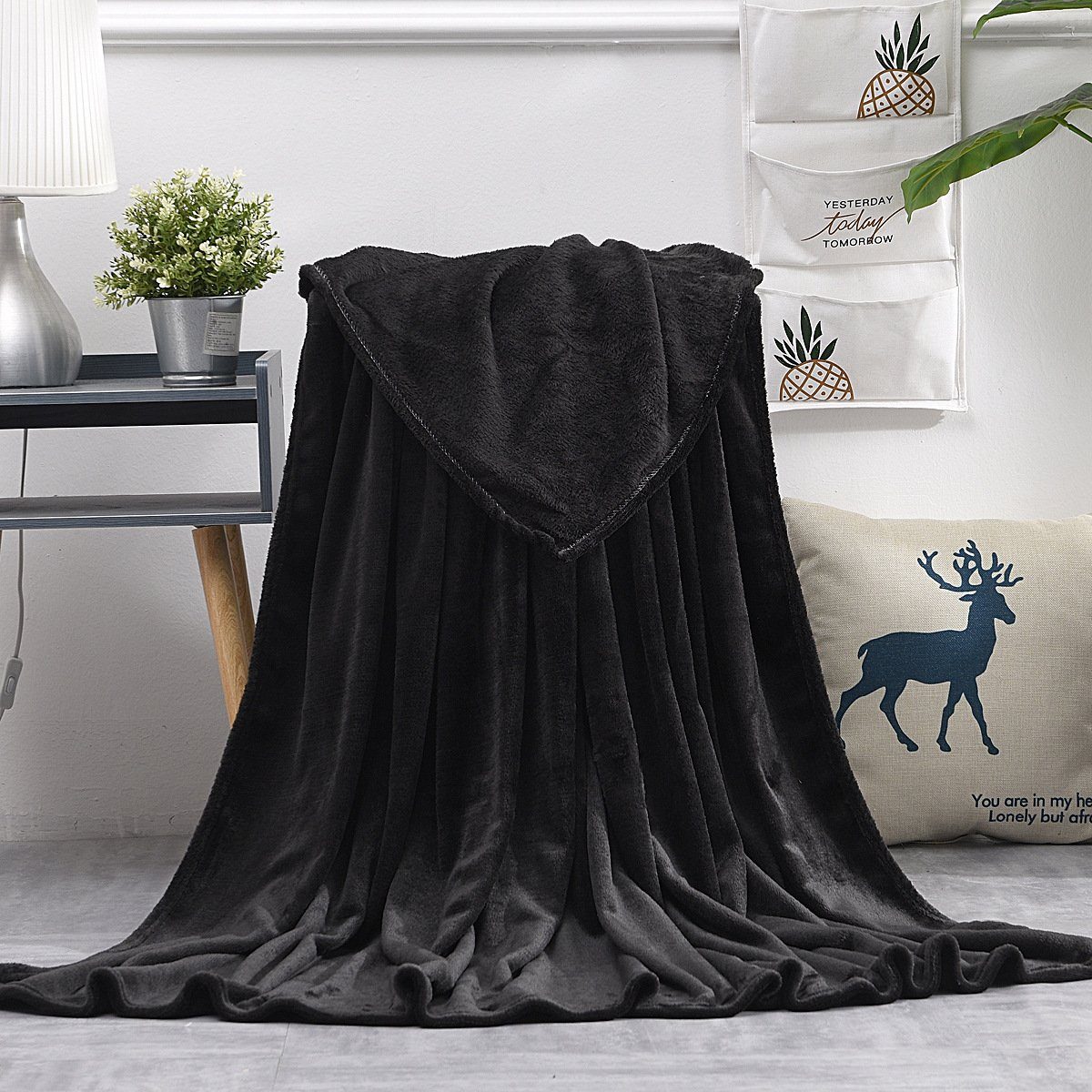 Wohndecke Kuscheldecke Fleecedecke als Sofaüberwurf, Top cm 200-230 (Schwarz) Bettüberwurf Wohnzimmerdecke, Tagesdecke, cwonlineshop, Qualität