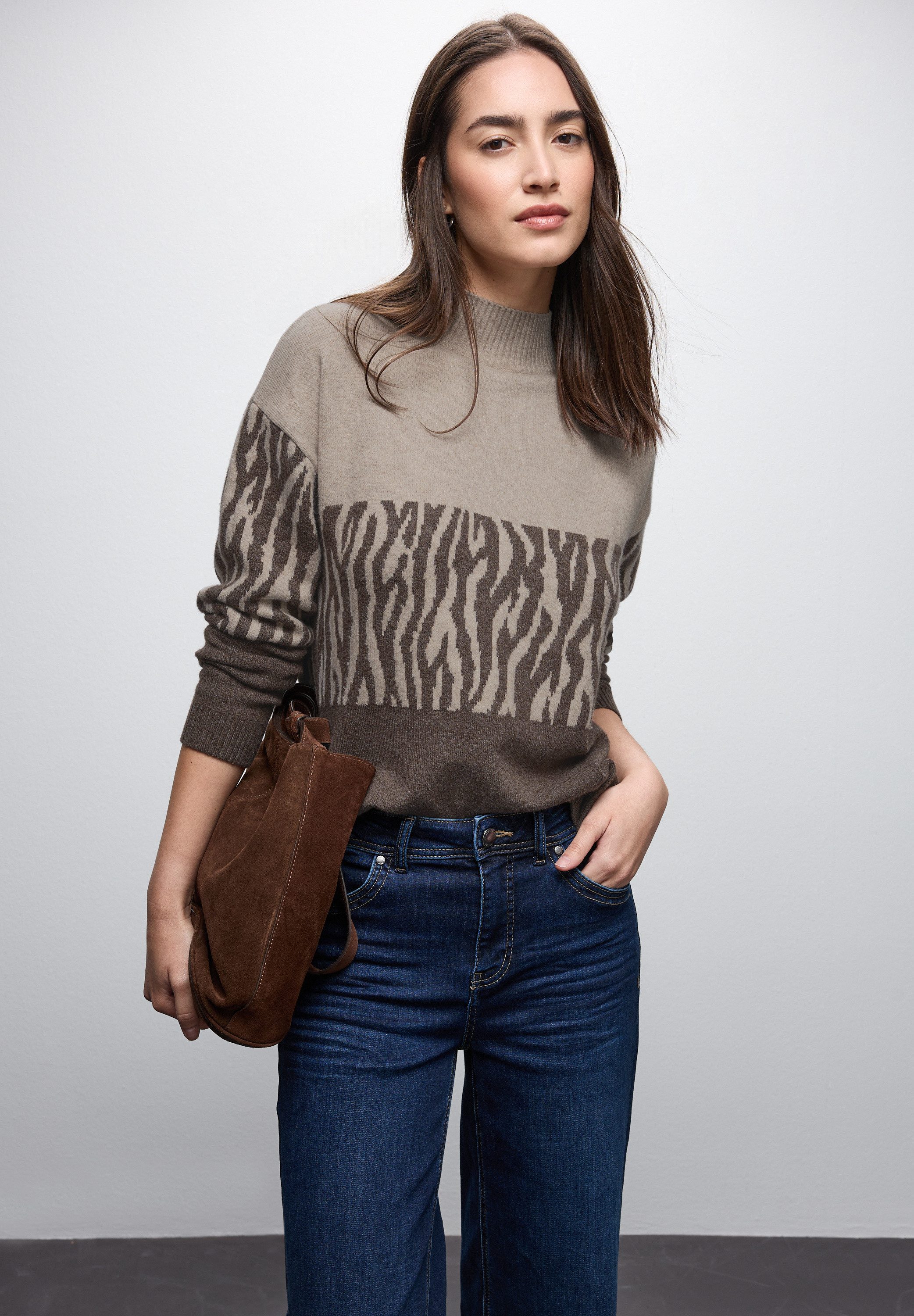 STREET ONE Rundhalspullover mit Animal-Print und Colorblocking günstig online kaufen