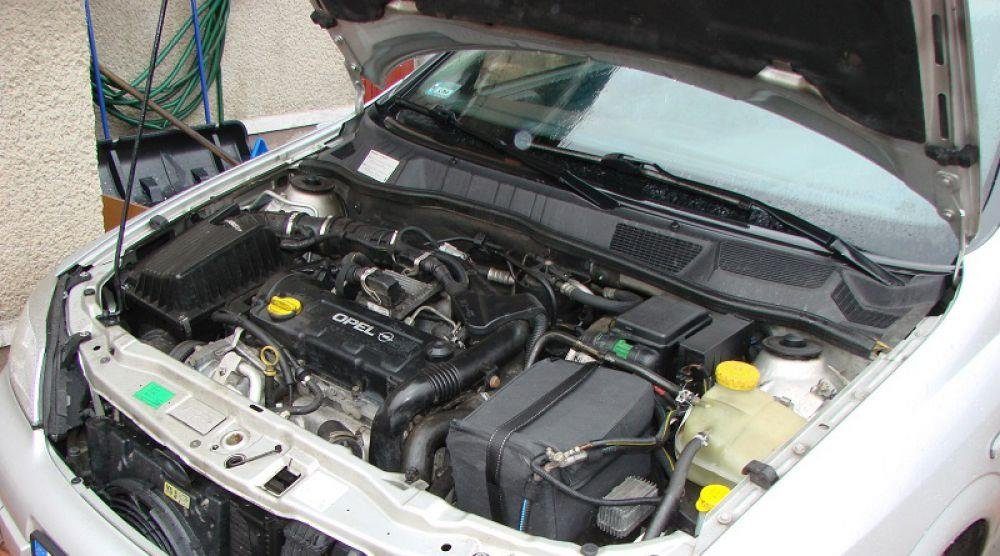 L & P Car Design Akku-Schutzhülle Batteriehülle Auto Frostschutz 45-65 Ah Thermotasche, mit praktischem Tragegriff