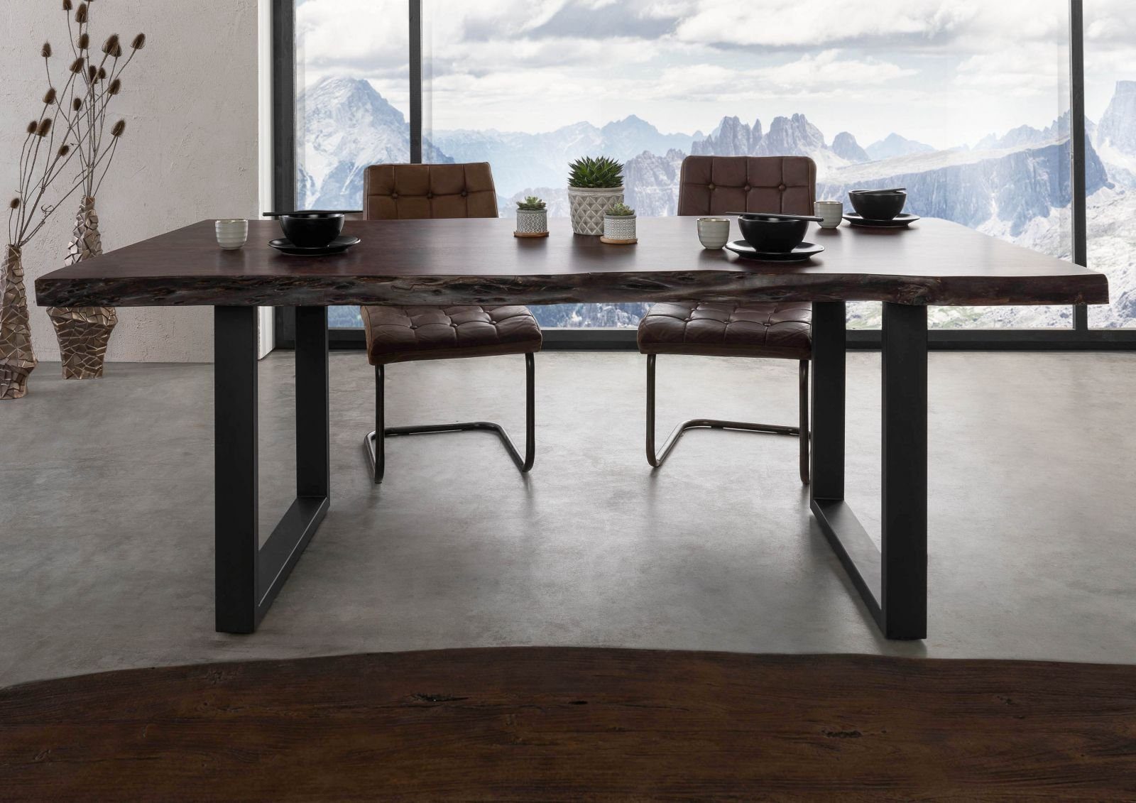 Massivmoebel24 Baumkantentisch FREEFORM (Baumtisch Akazie 160x90x77 günstig online kaufen