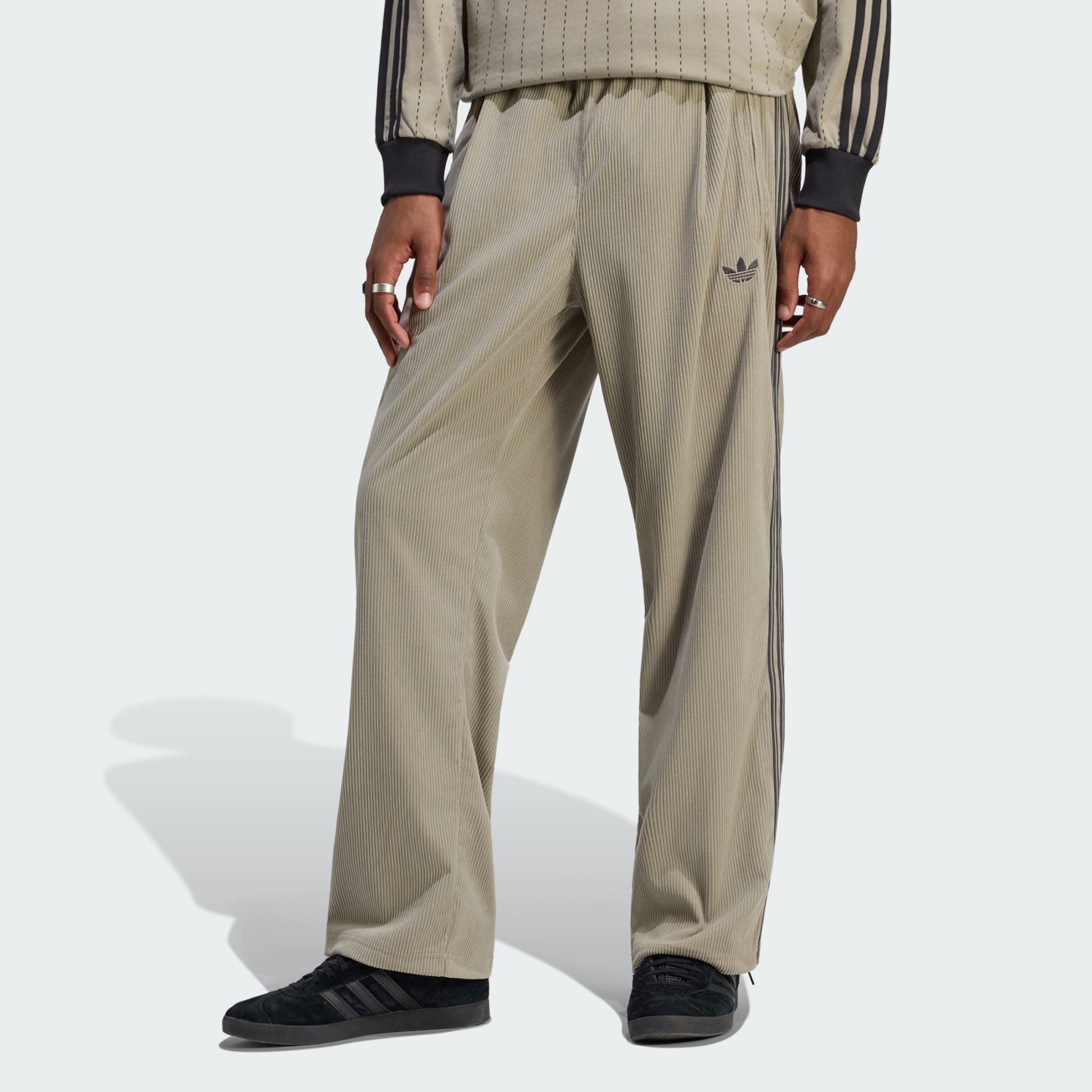 adidas Originals Trainingshose FIREBIRD TRAININGSHOSE, CORD (1-tlg)