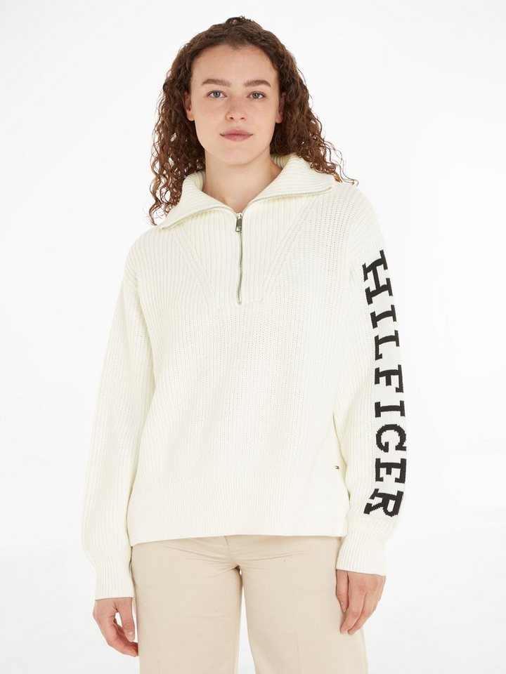 Tommy Hilfiger Troyer PLACED HILFIGER 1/2 ZIP SWEATER mit markantem  Hilfiger Logo-Schriftzug auf dem Ärmel