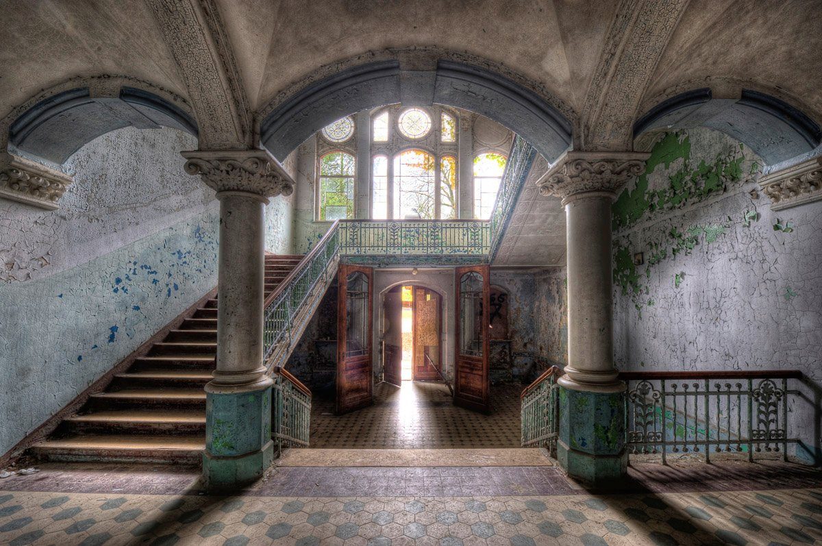 Papermoon Fototapete Lost Space Beelitz