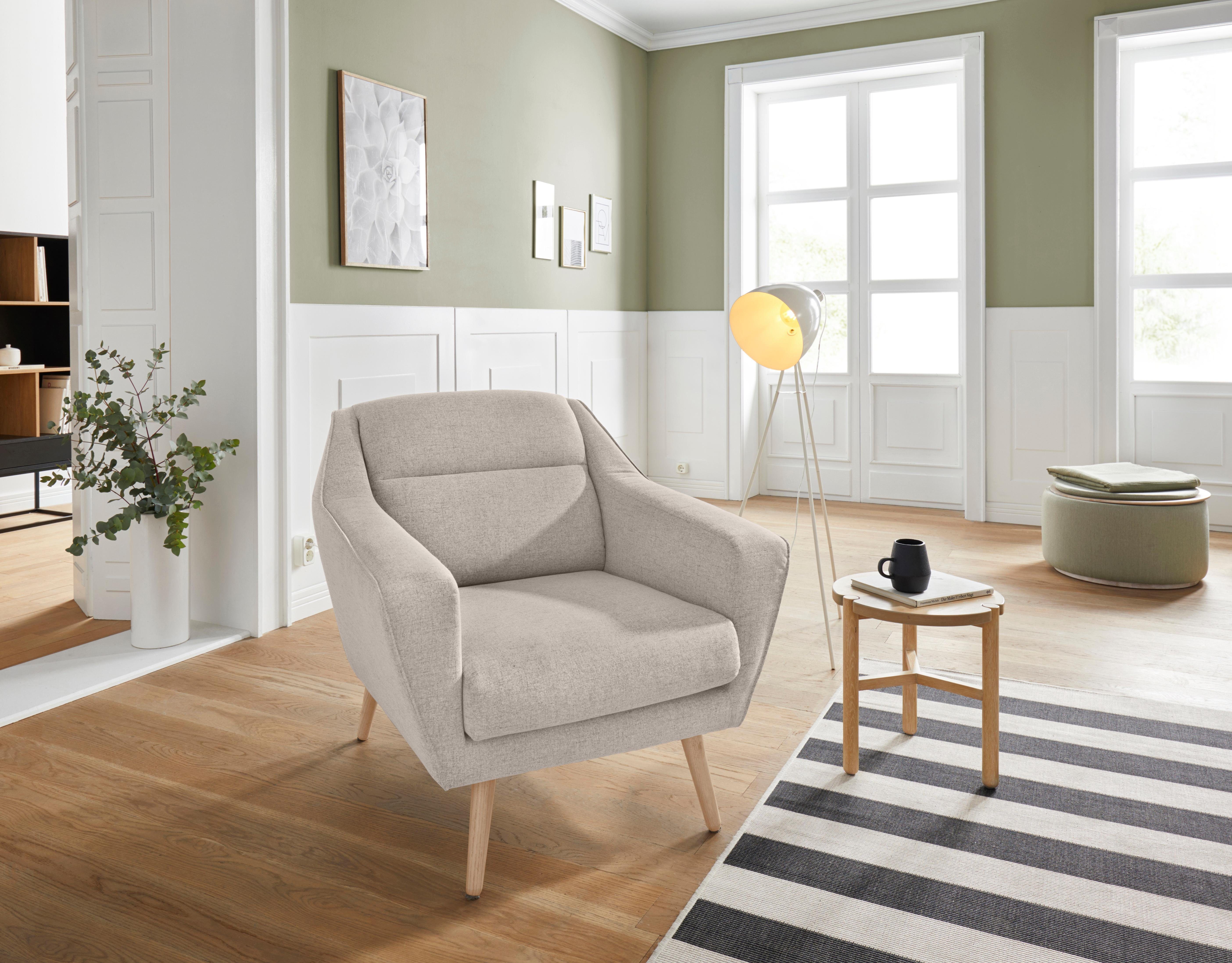 andas Sessel Bille, mit Naht im Rückenkissen und Eiche-Beinen, Design by Morten Georgsen
