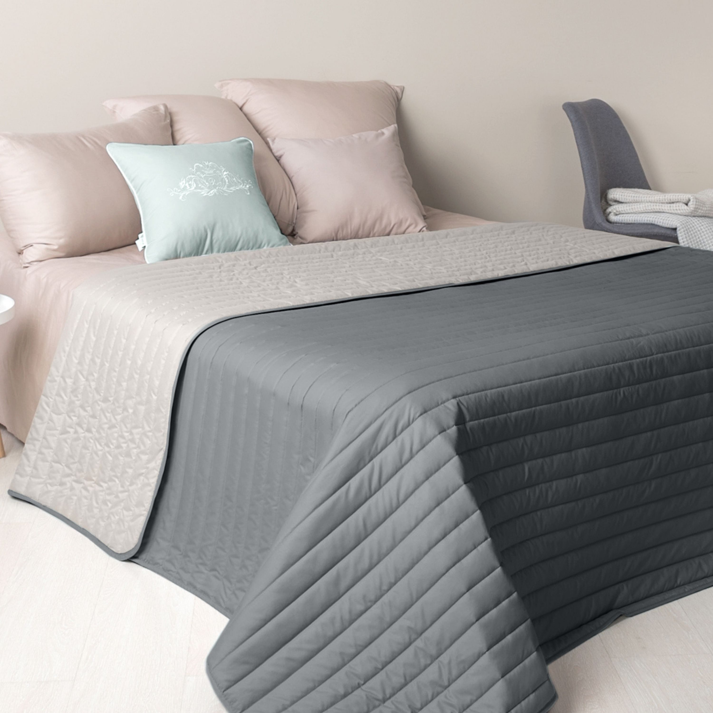 SEI Design Bettüberwurf Tagesdecke Überwurf Modernes Linien-Steppmuster – W günstig online kaufen