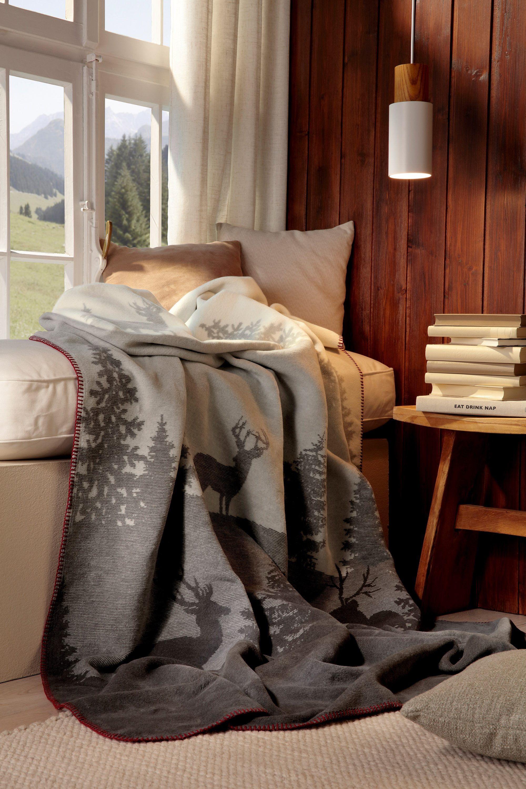Wohndecke Deerlight, Biederlack, winterliche Alpenstimmung