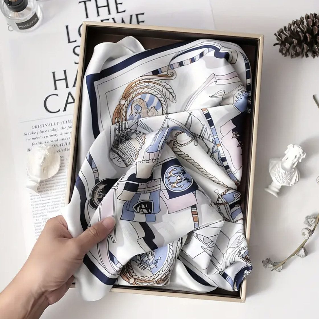 Lale Collection® Halstuch Seidiges Tuch für Damen Schal Quadrat. Kopftuch S günstig online kaufen