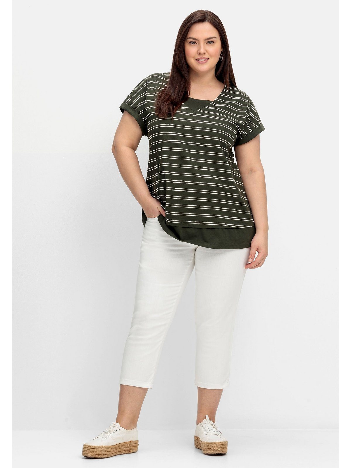 Sheego T-Shirt reiner Baumwolle Große dunkeloliv aus Lagenlook, Größen gestreift im