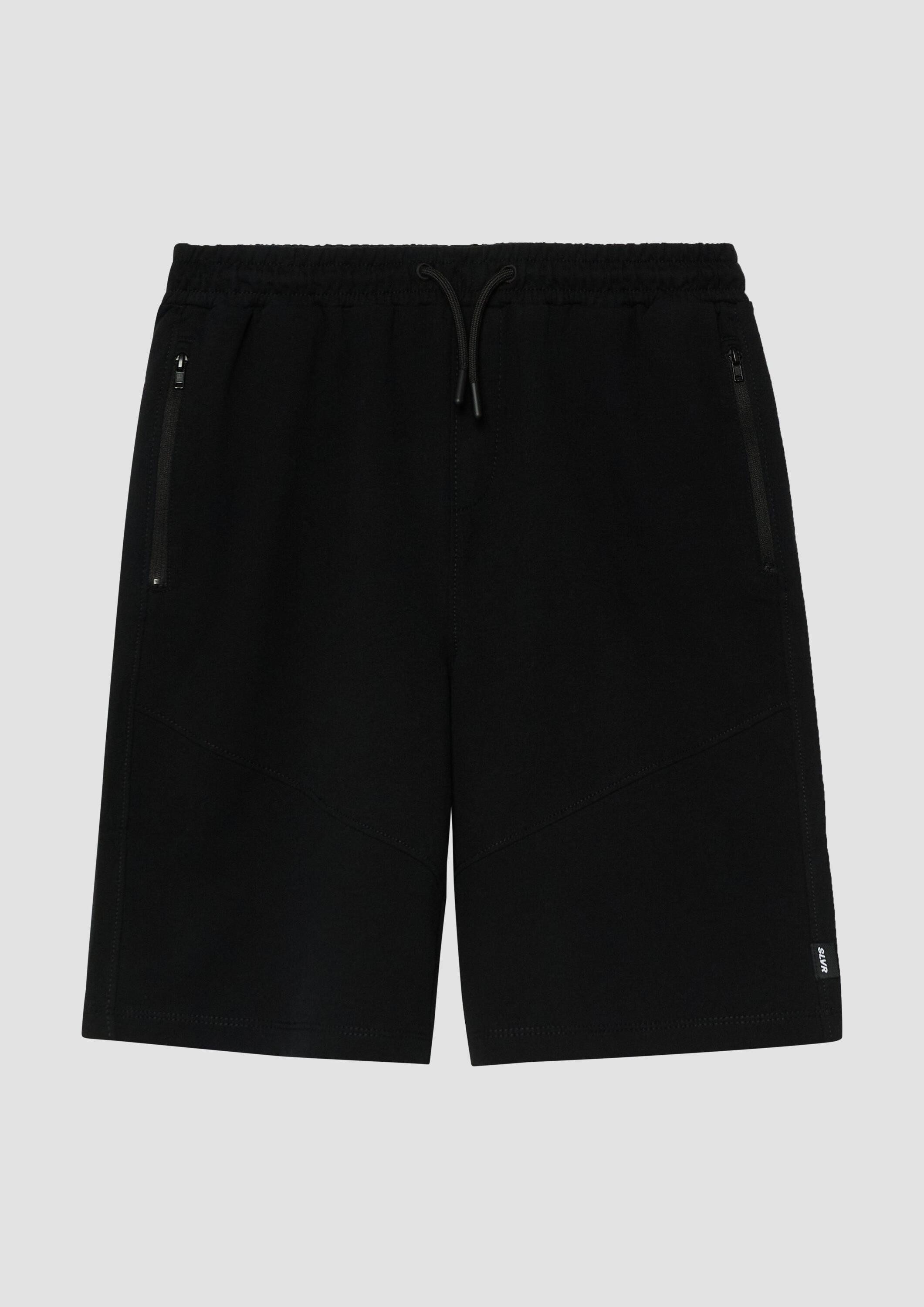 s.Oliver Shorts Leggings Leichte Sweat-Bermuda im Loose Fit mit Teilungsnähten
