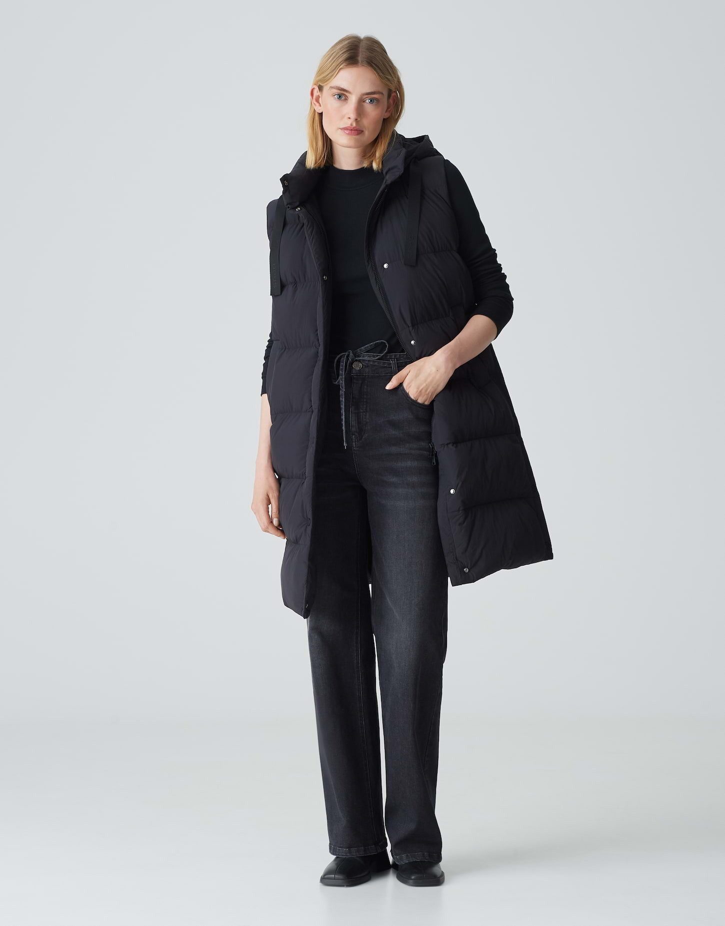 OPUS Longweste Longweste WIGILO Regular mit recycelter Wattierung