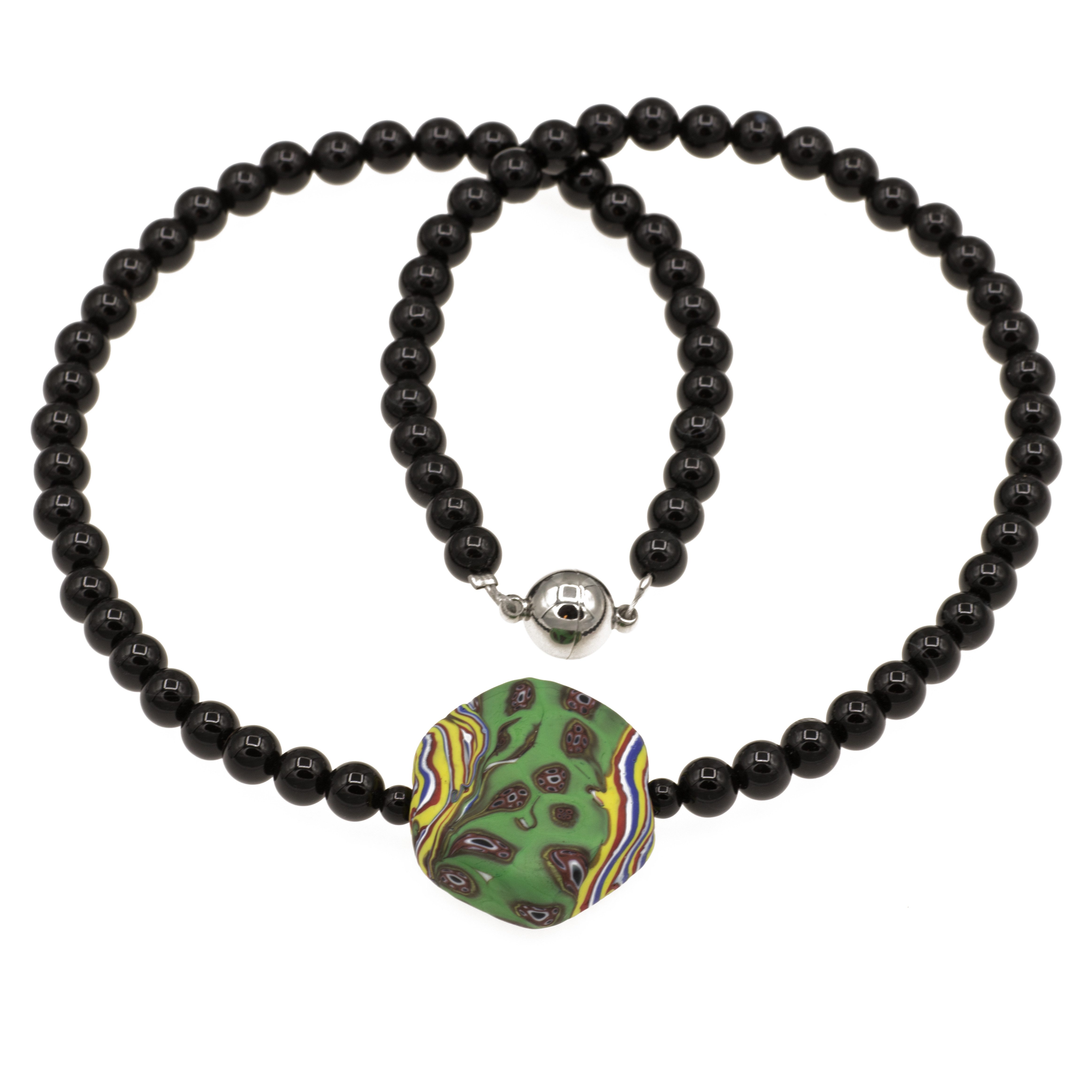 Perlenkette Kette mit schwarzem Achat und einer Murano Glas Mosaik Perle