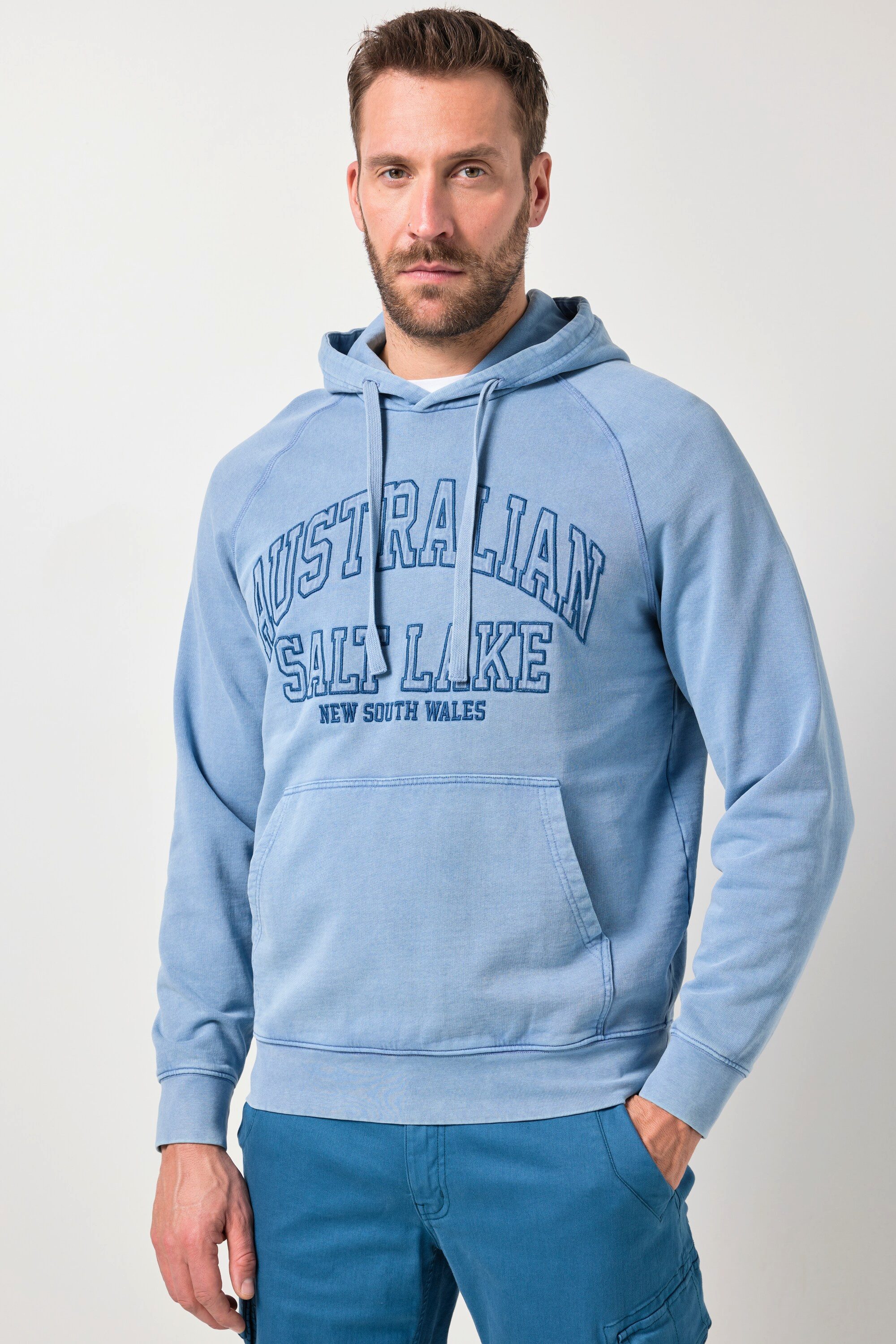 Sweatshirt Hoodie Badges Vintage Look Kapuze Kängurutasche