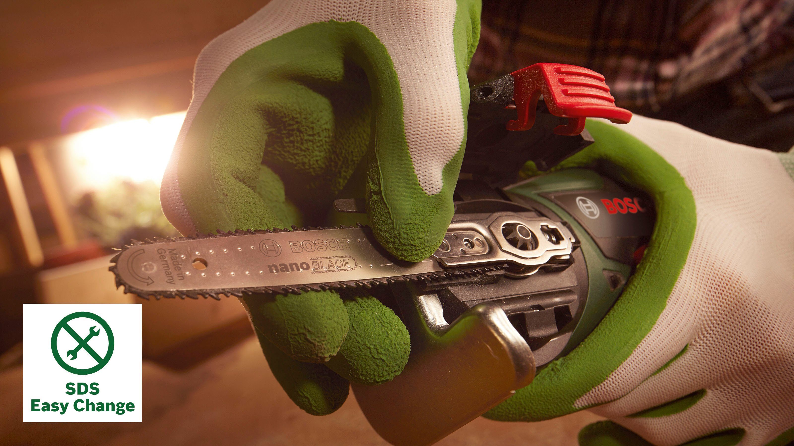 Bosch Home & Garden Akku-Säbelsäge AdvancedCut 18, Set, 18 V, 2,5 Ah, inkl. Akku und Ladegerät