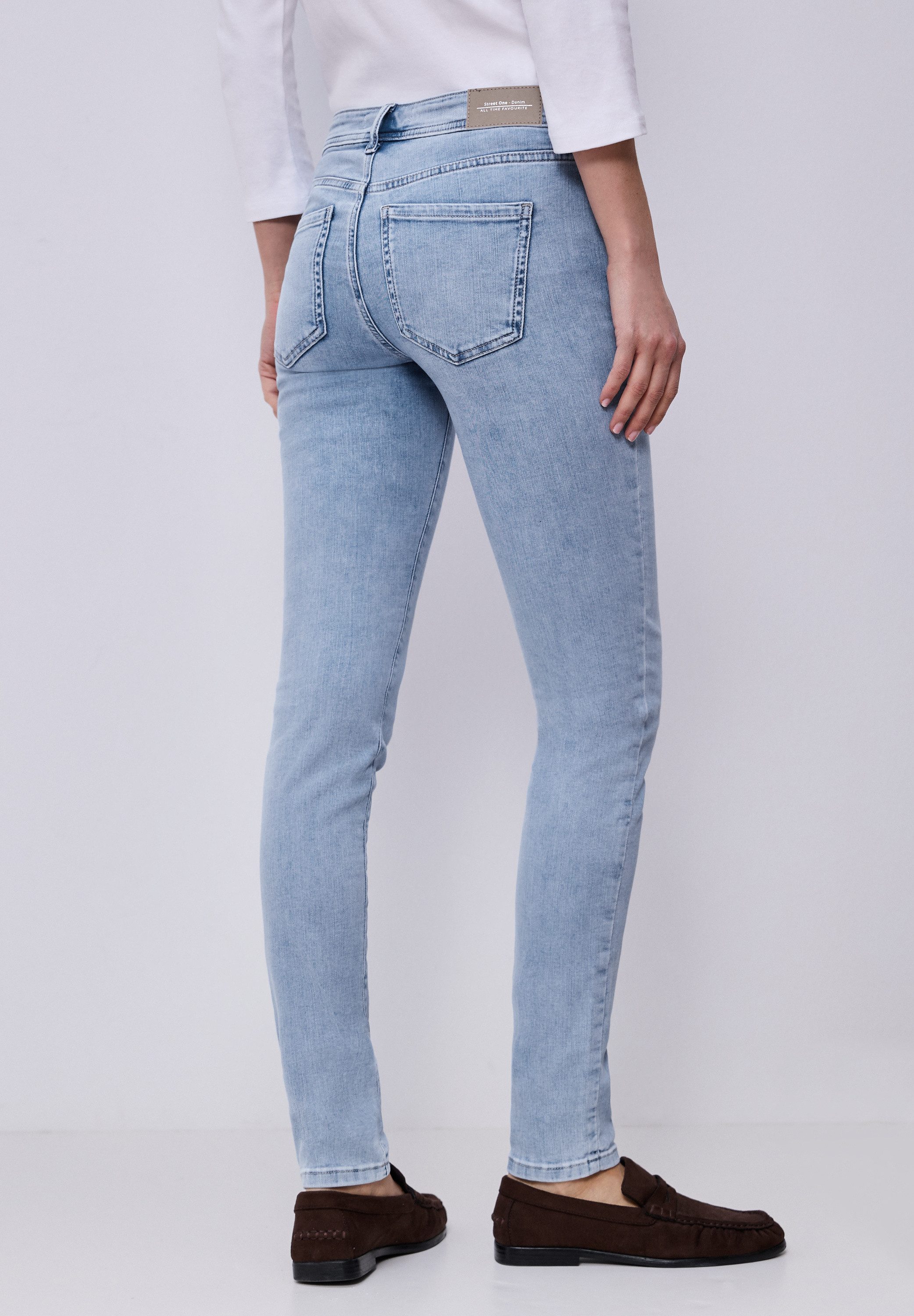 STREET ONE Slim-fit-Jeans im Denim-Style – Bild 2 von 5