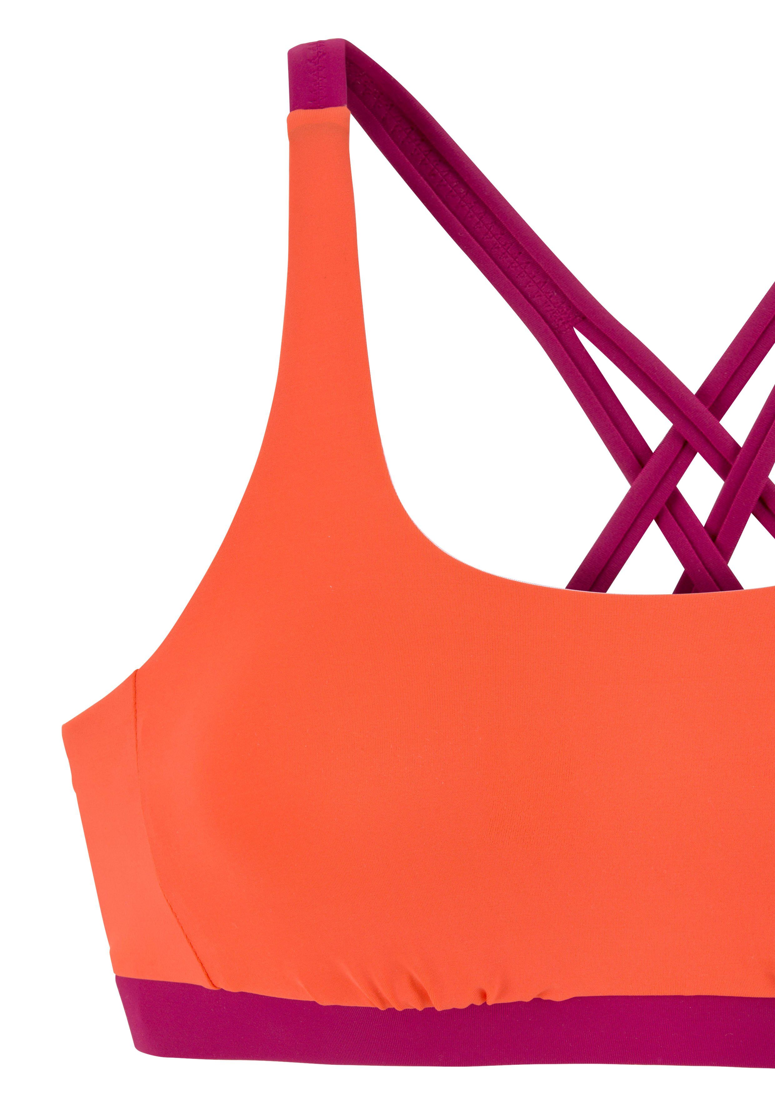 s.Oliver Bustier-Bikini-Top Yella, mit kontrastfarbenen Details und gekreuzten Bändern im Rücken