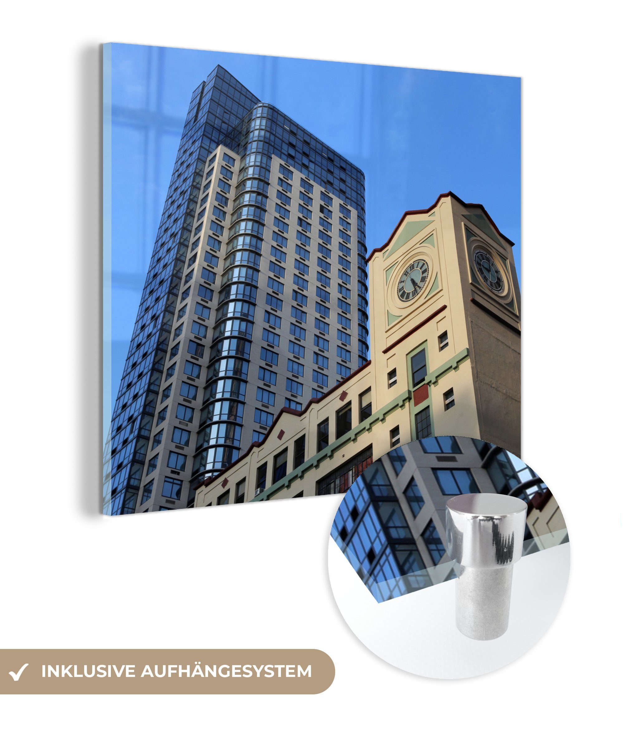 MuchoWow Acrylglasbild Alter Uhrenturm neben einem modernen Gebäude in New York, (1 St), Glasbilder - Bilder auf Glas Wandbild - Foto auf Glas - Wanddekoration | Bilder