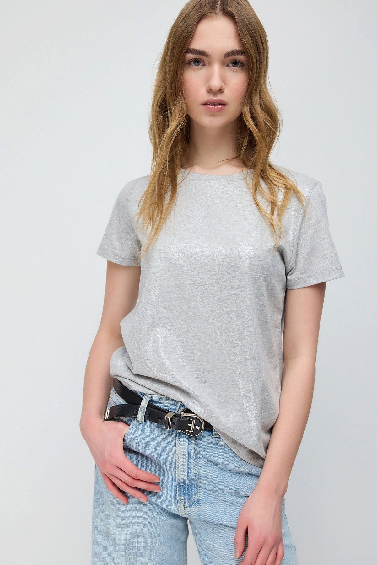 T-Shirt Schimmerndes T-Shirt mit Rundhalsausschnitt