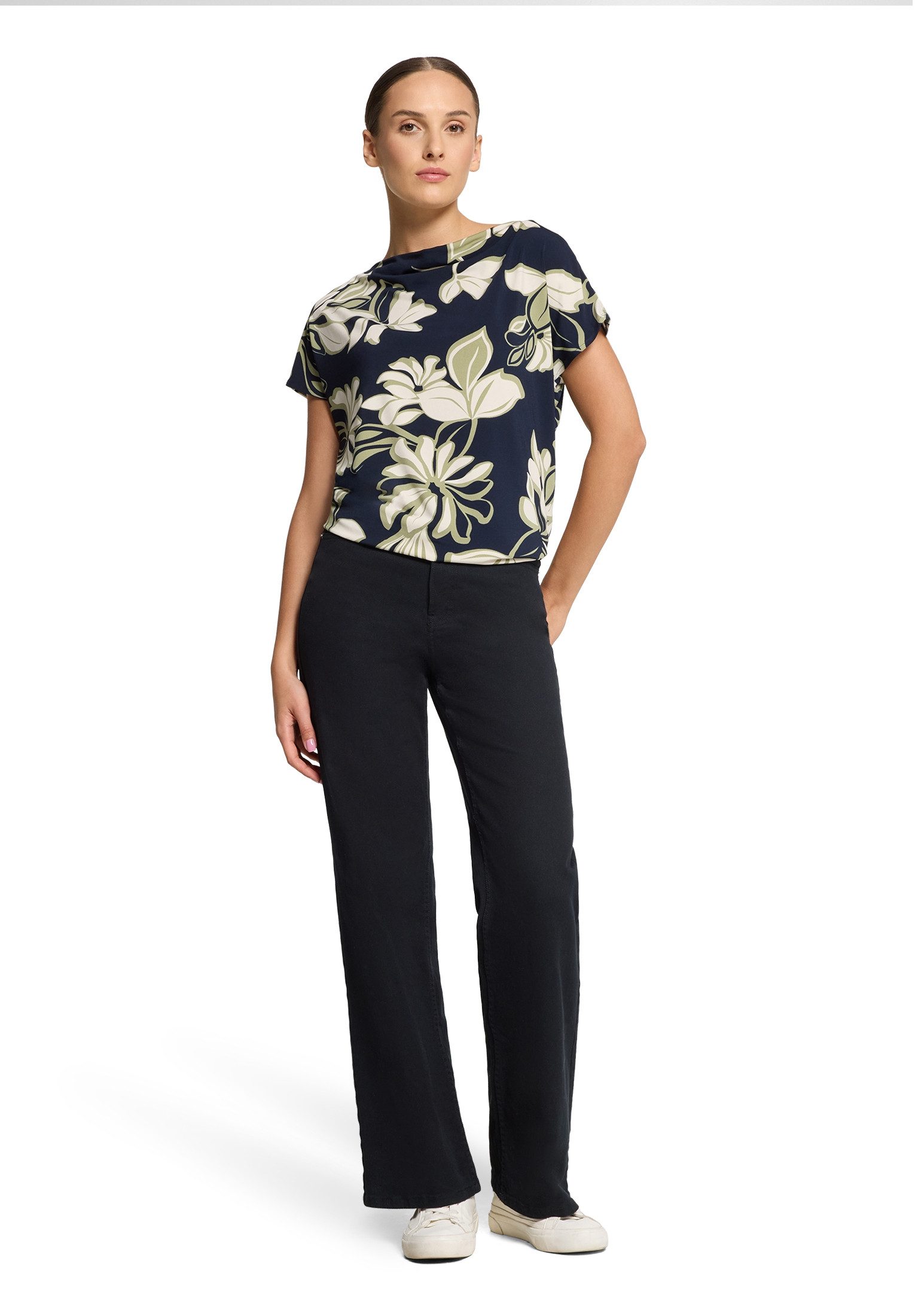 Betty Barclay Kurzarmshirt Damen mit Wasserfallausschnitt (1-tlg) günstig online kaufen