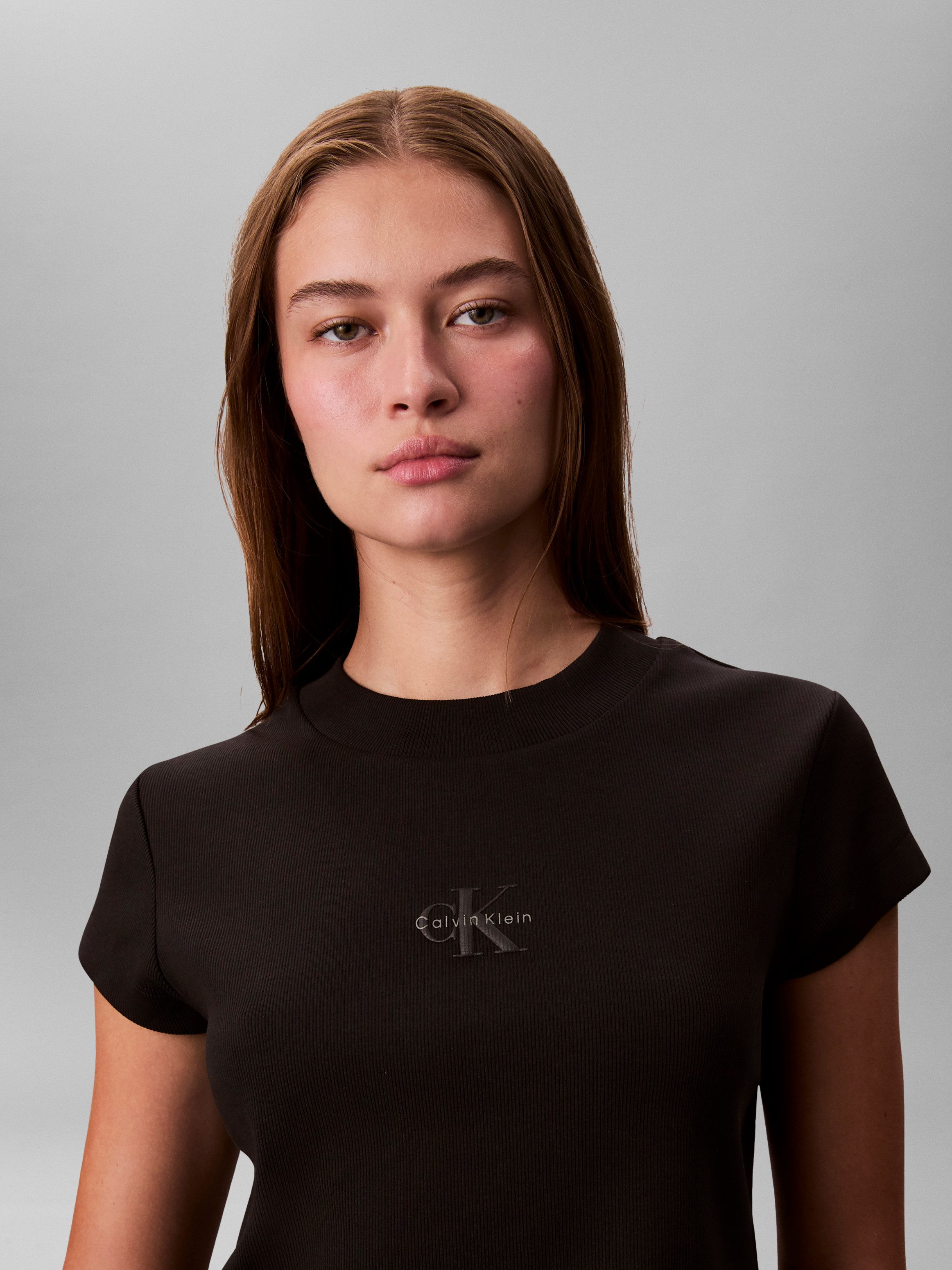 Calvin Klein Jeans T-Shirt MONOGRAM BABY TEE Rundhalsausschnitt, taillenlang – Bild 5 von 5