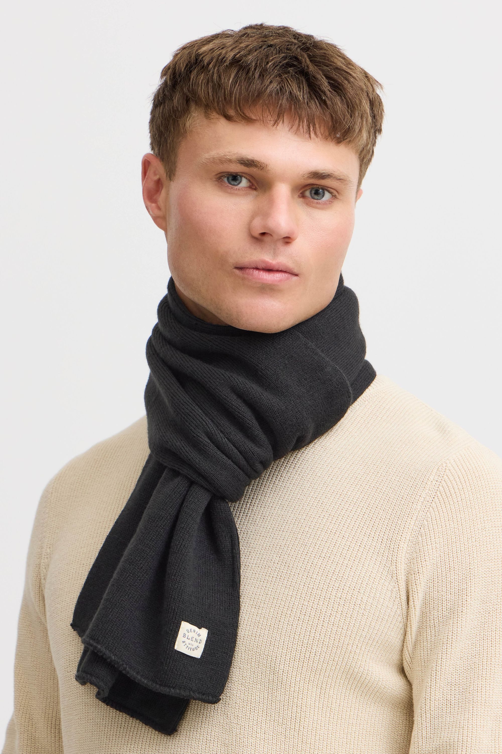 Blend Strickschal BHScar, Schal mit Logobadge günstig online kaufen