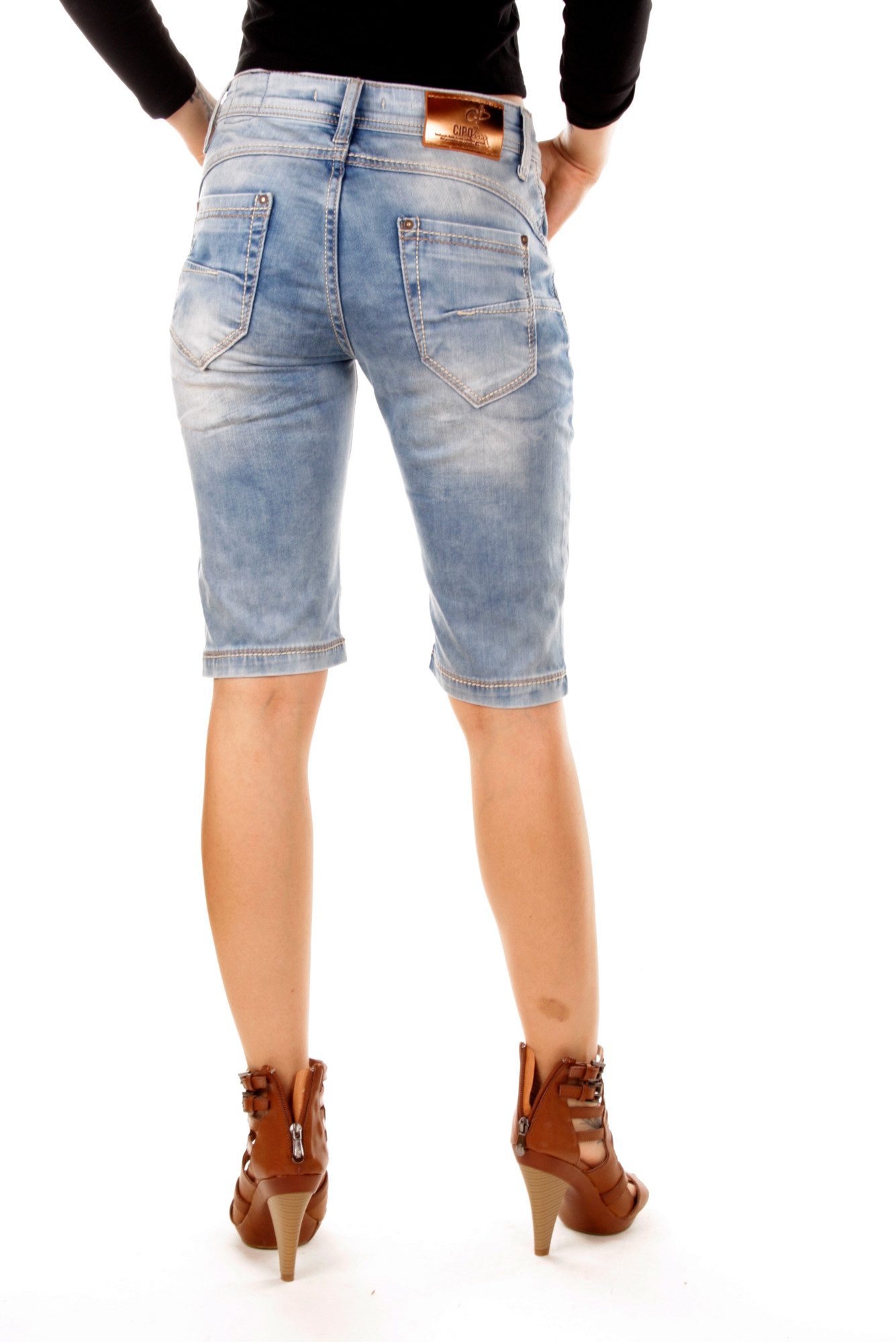 Cipo & Baxx Bermudas Cipo & Baxx Damen Bermuda Shorts WK145