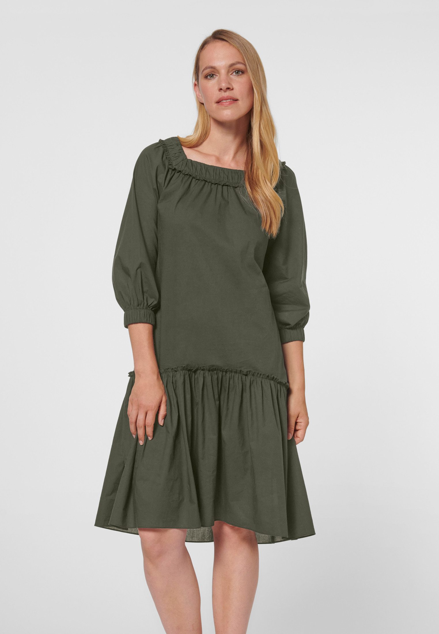 Midikleid Kleid mit 3/4-Ärmeln und Volant