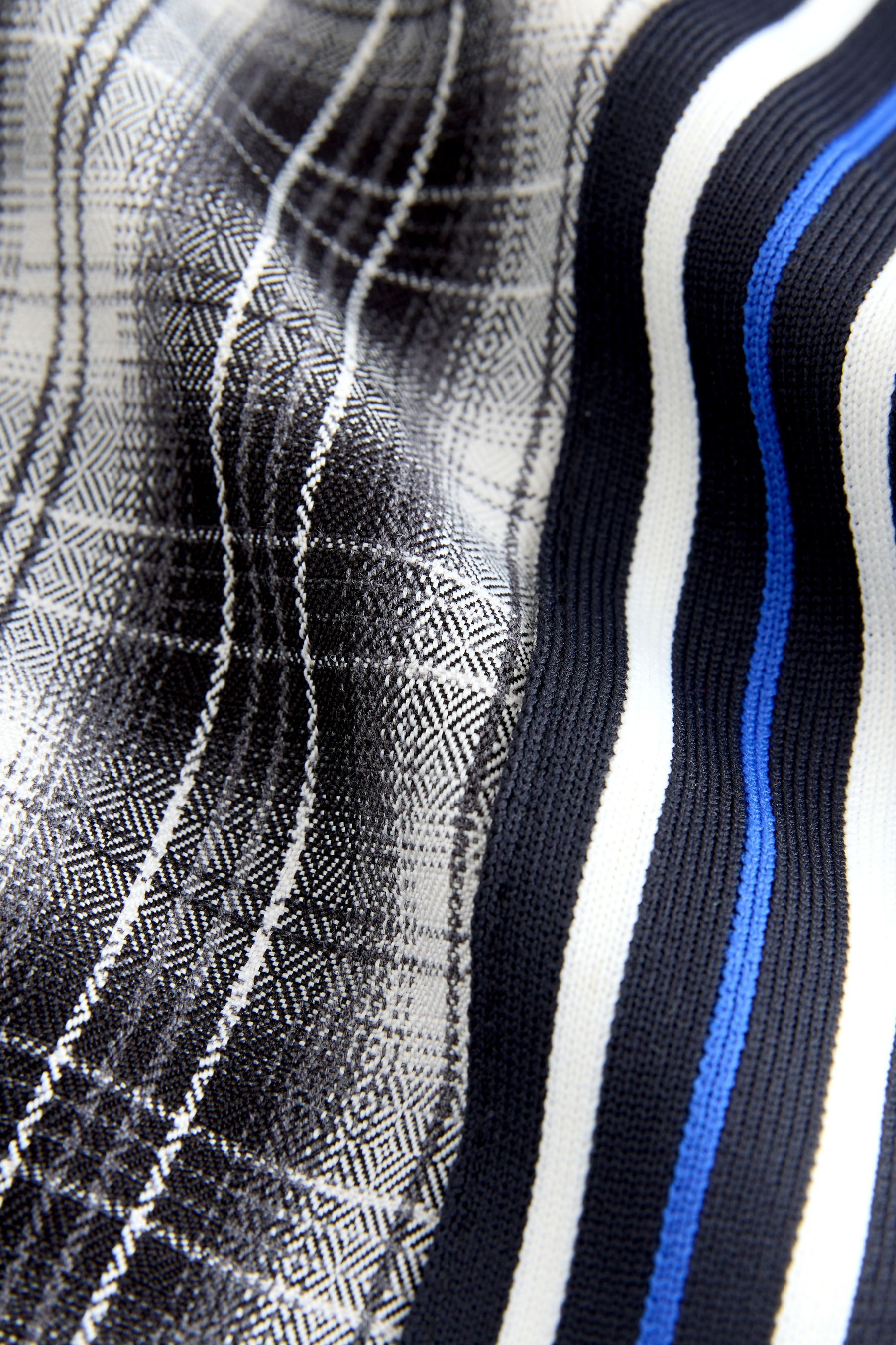 Next Palazzohose Karierte Hose mit weitem Bein (1-tlg)