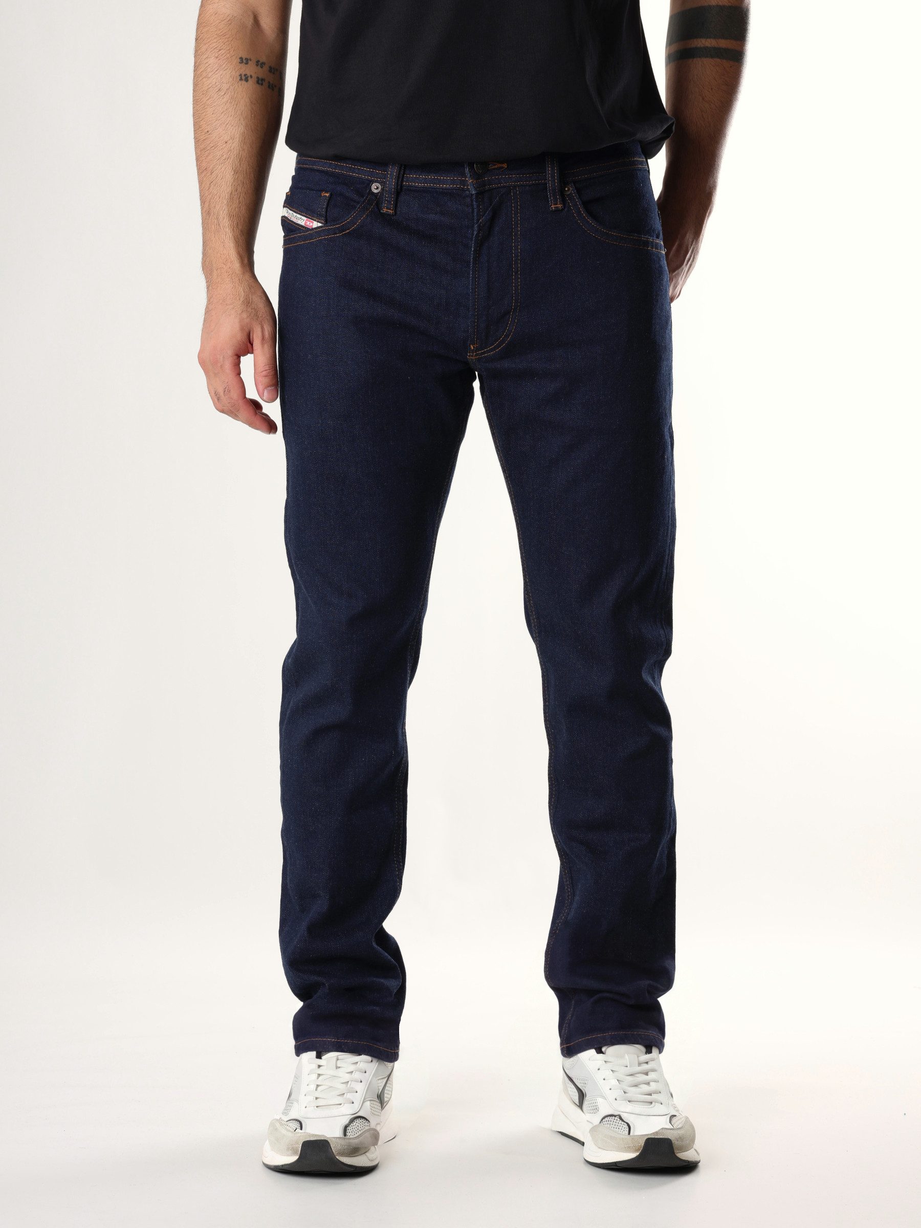 Diesel Slim-fit-Jeans niedrige Leibhöhe - THOMMER-R - Länge:32 Leichter Denim, mittlerer bis hoher Stretch