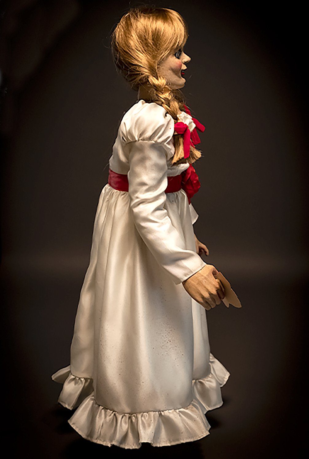 Close Up Actionfigur The Conjuring Annabelle Puppe Replica günstig online kaufen
