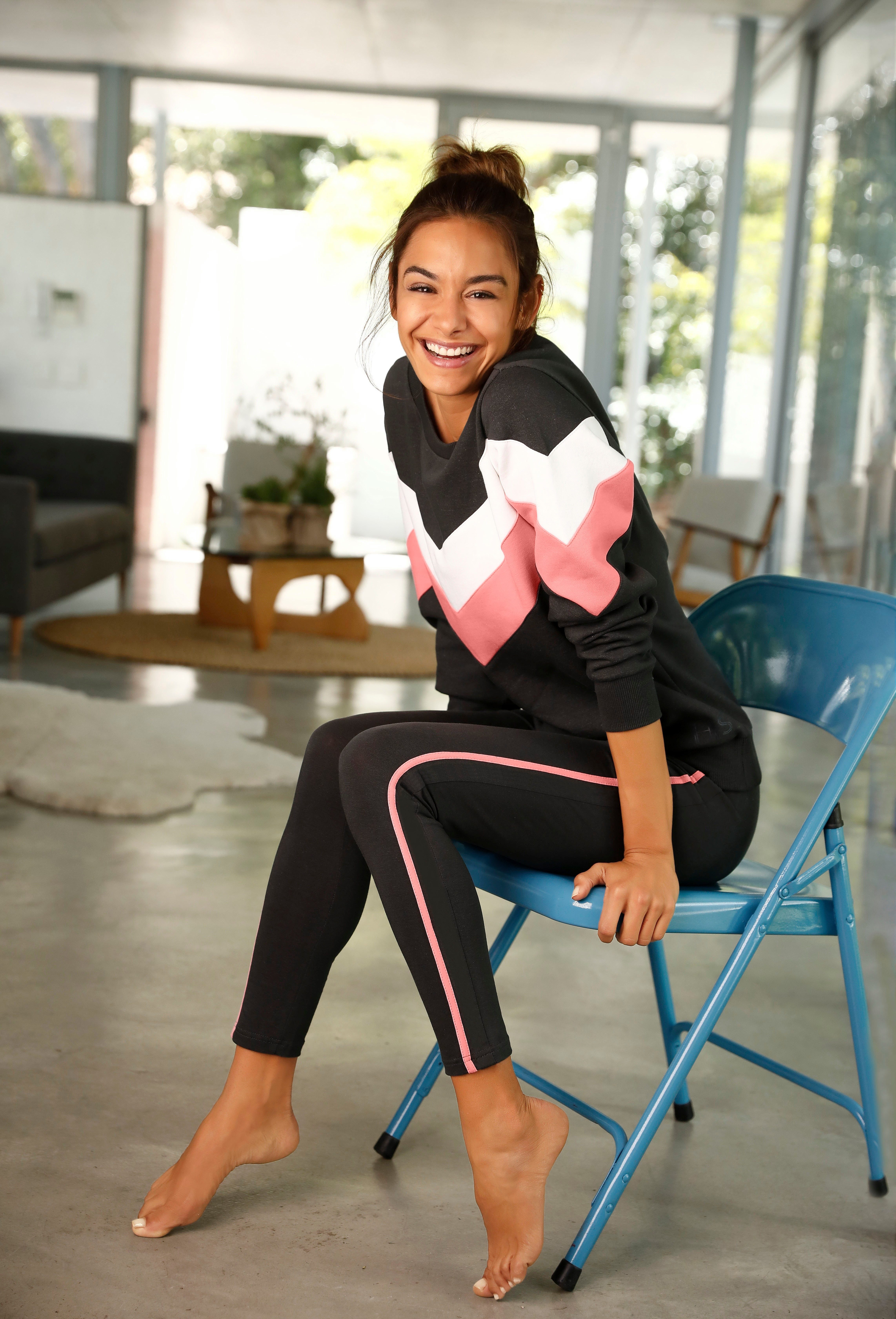 H.I.S Leggings mit seitlichem Streifen und bequemen Bund, Home- und Loungewear