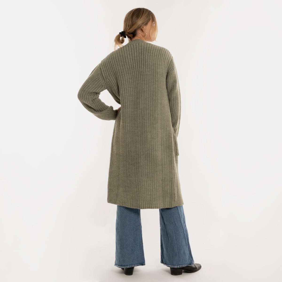 Knit Factory Strickjacke Marlo Lange Urban Green 40 42 Grün 40/42 (1-tlg) Modell Marlo, für Herbst, Winter