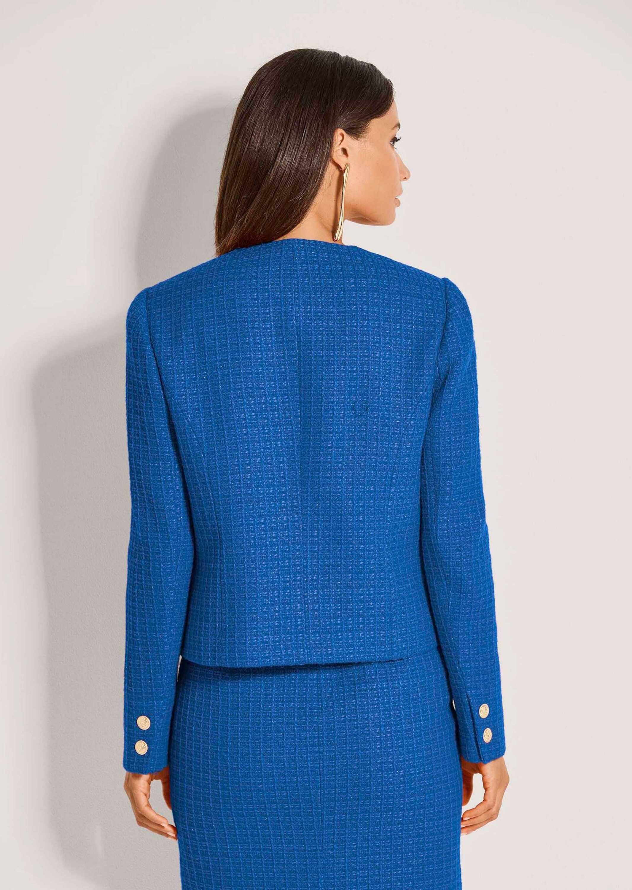 MADELEINE Kurzblazer Couturiger Kurzblazer mit goldfarbenen Knöpfen