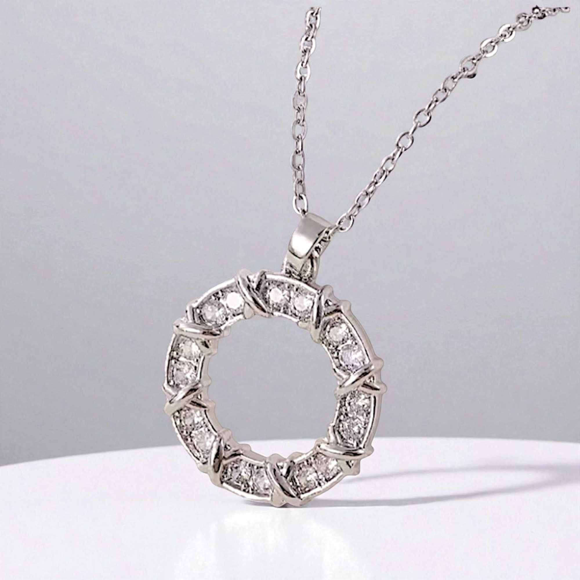 Medusa Accessoires Kette mit Anhänger XOXO Stainless Steel Halskette