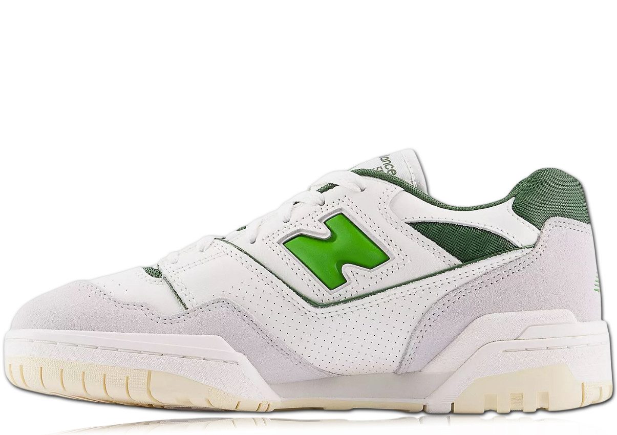 New Balance 550 WHITE Herren New Balance Sea Salt with Alpine Green Sneaker